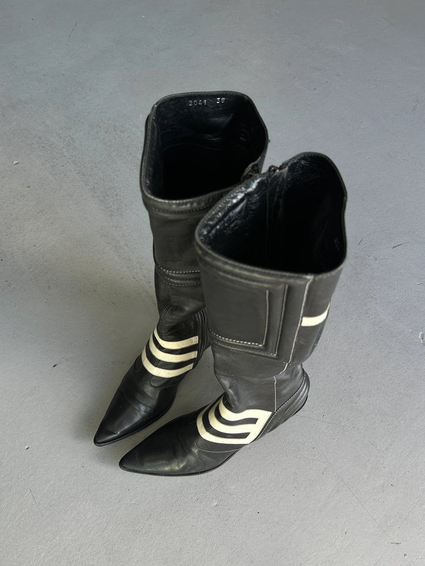 ETRO - F/W 2001 POINTED TOE KITTEN HEELS BOOTS