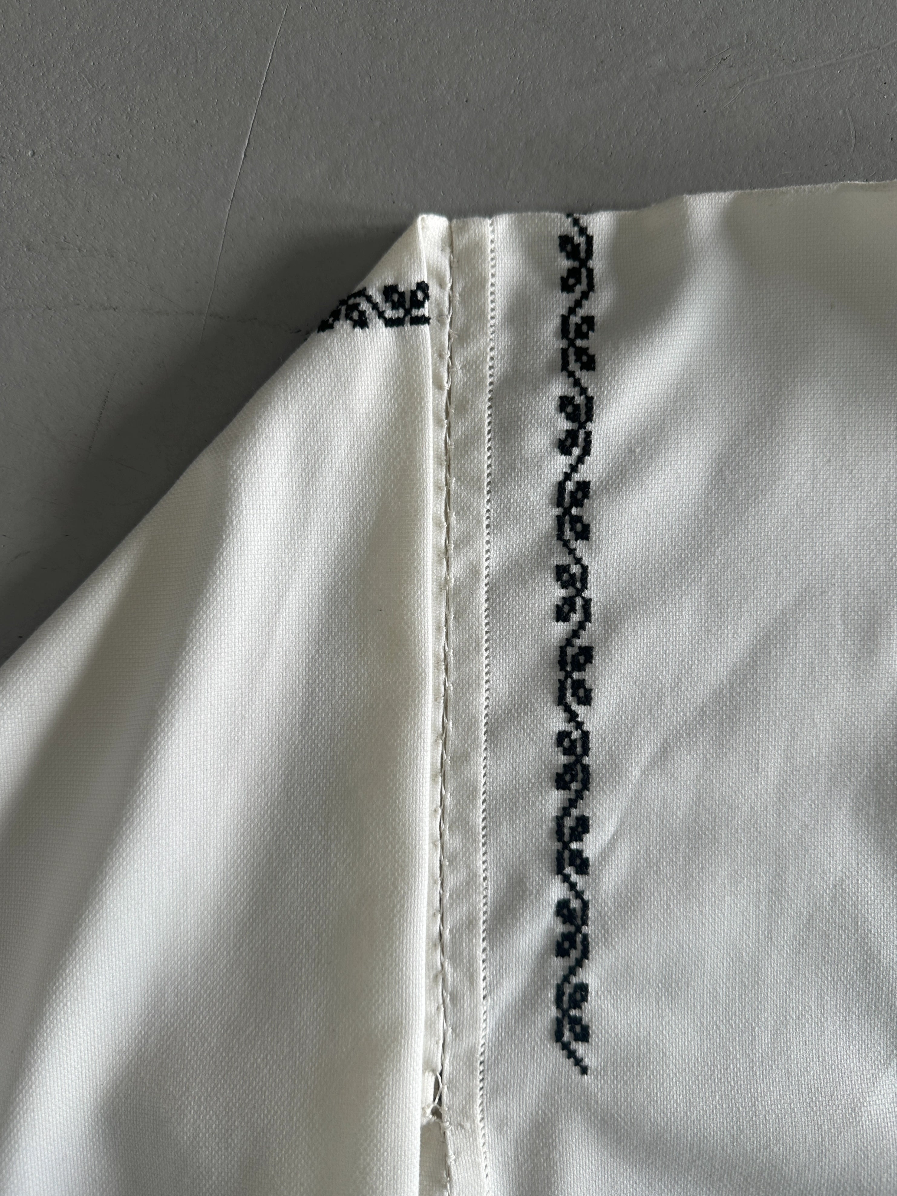 1970s EMBROIDERED WIDE SLEEVE TUNIC SHIRT