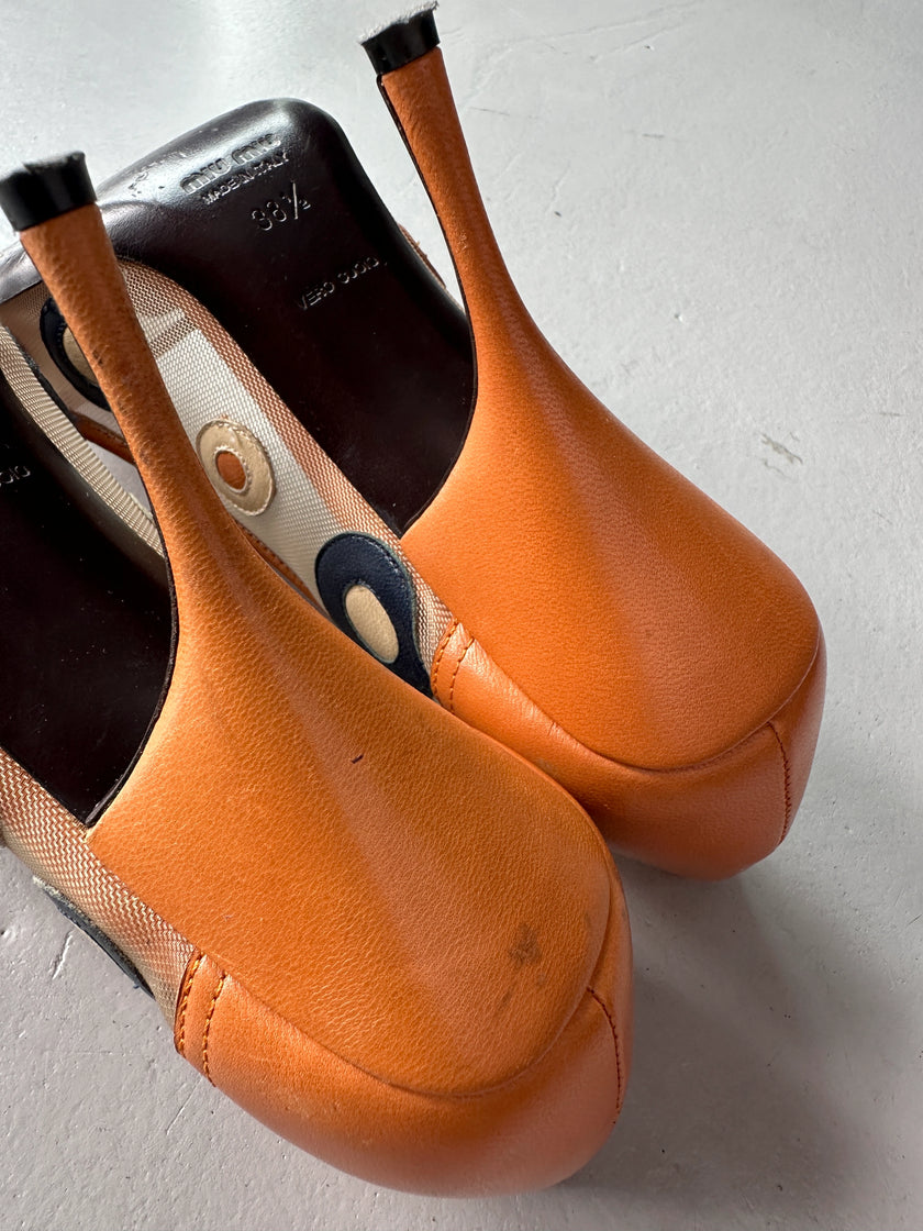 MIU MIU - 1990s WAFFLE COURT HEELS