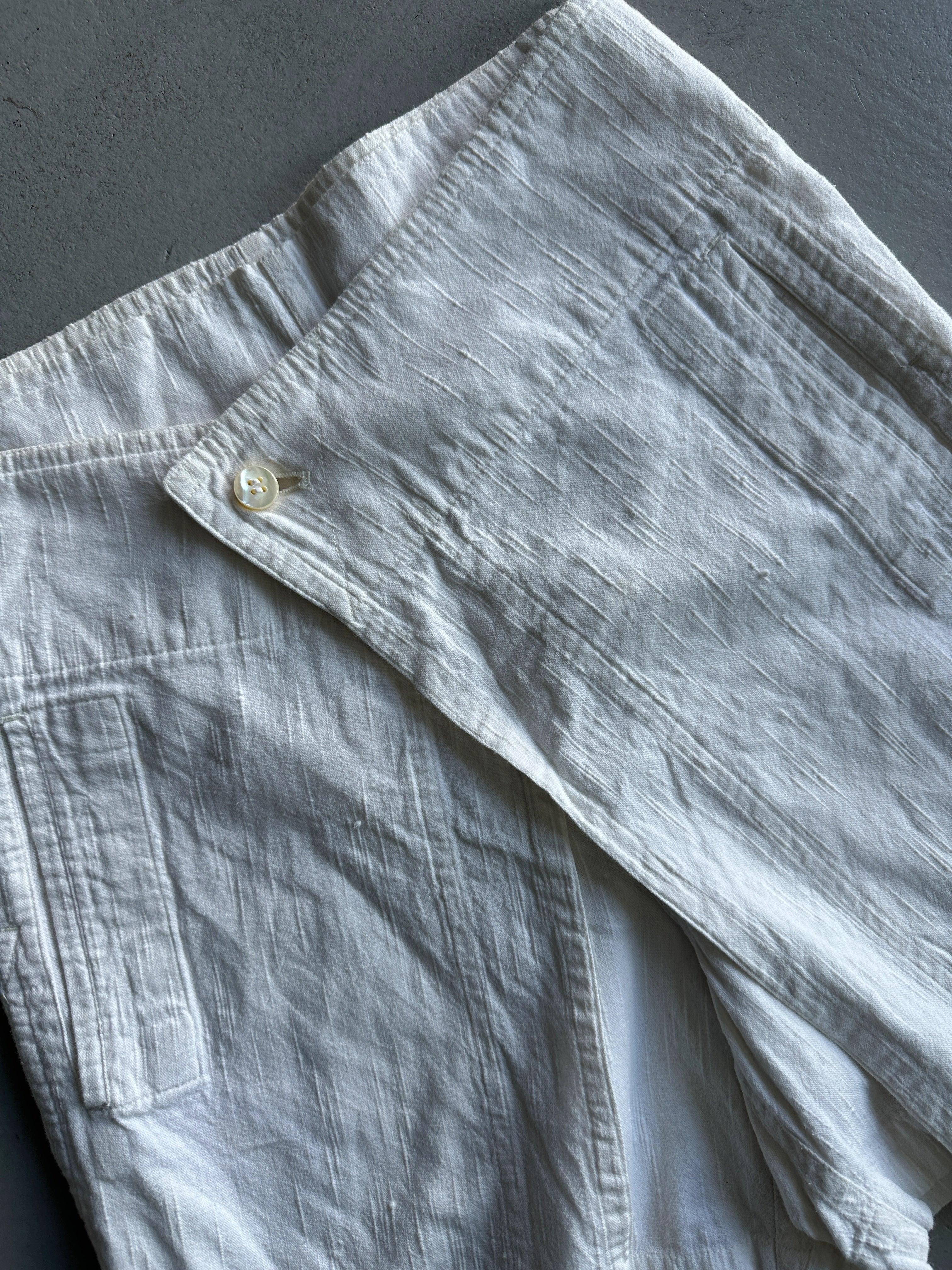 PLANTATION ISSEY MIYAKE - 1990s WRAP STYLE LINEN SHORTS