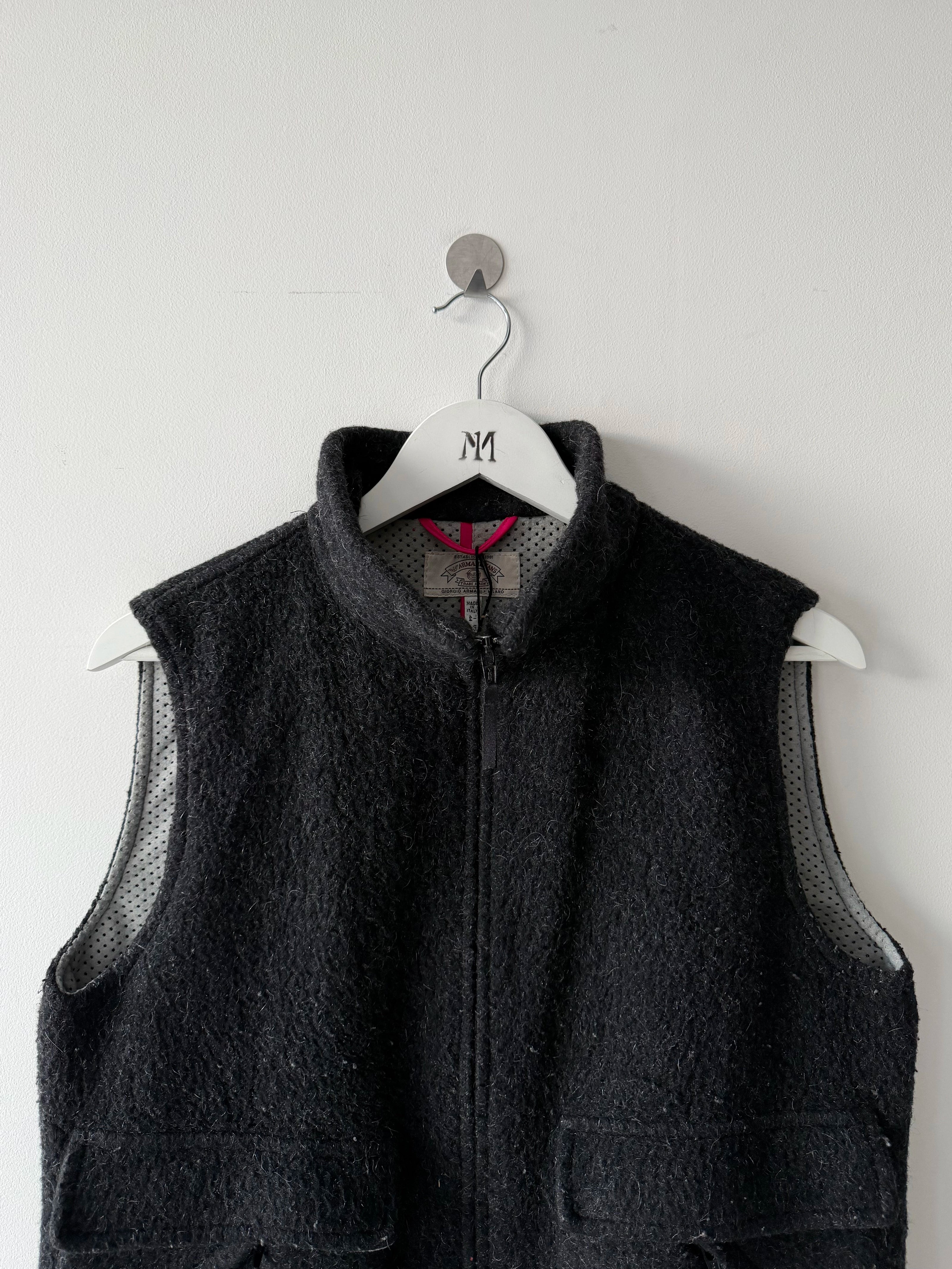 ARMANI JEANS - 1990s FUZZY HAIR ZIPPED VEST GILET