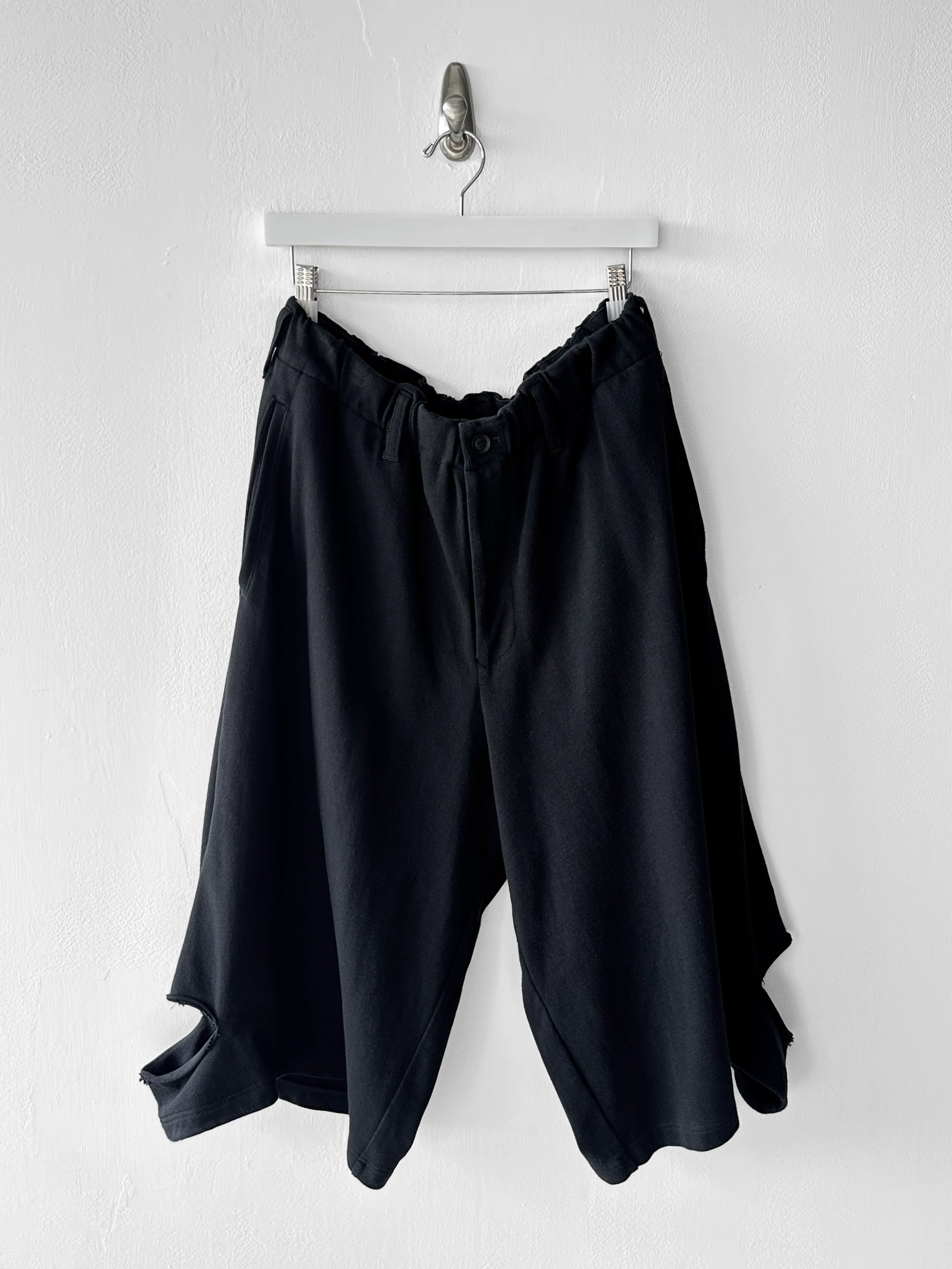 YOHJI YAMAMOTO - S/S 2025 TRACK SHORTS WITH CUT OUT DETAILS AT HEM