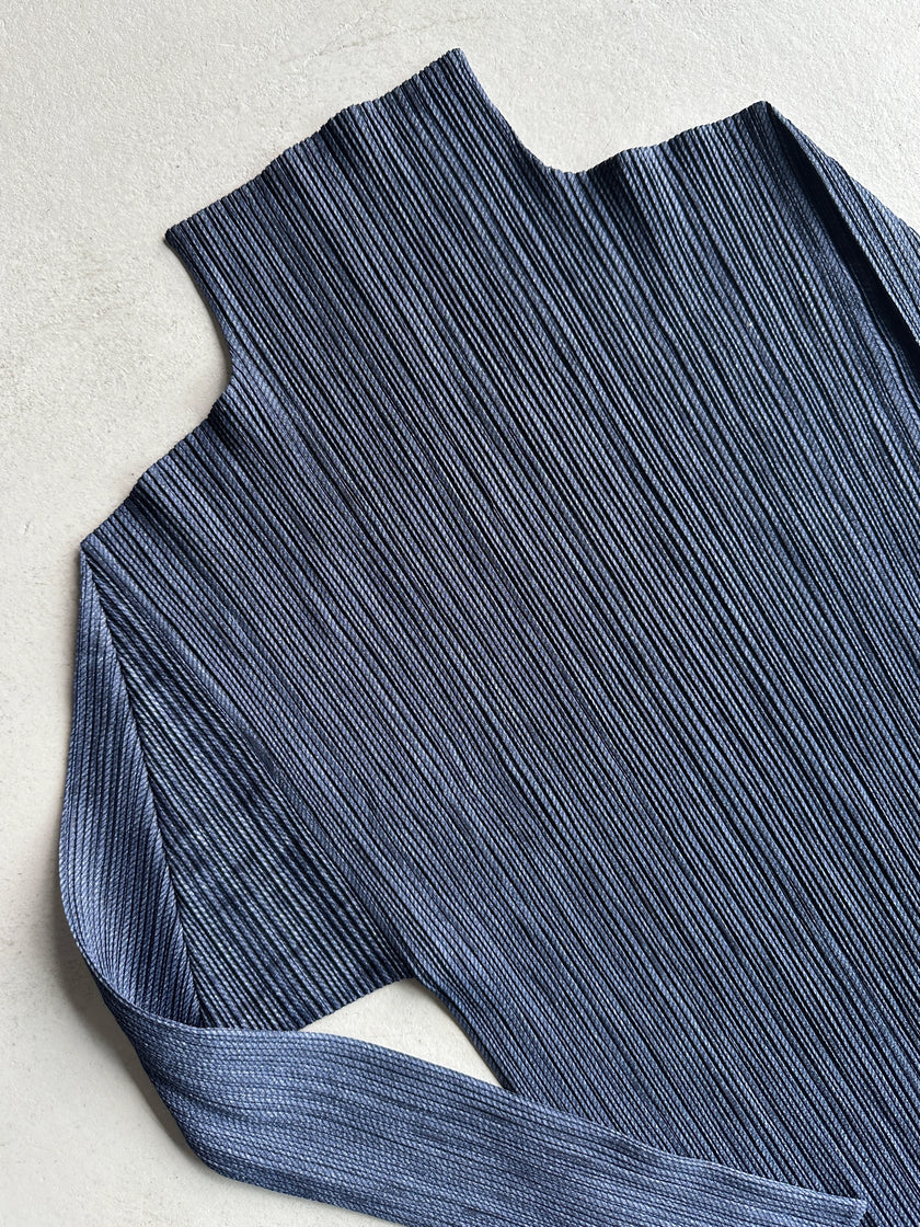 ISSEY MIYAKE PLEATS PLEASE - F/W 2004 HIGH NECK PLEATED LONG SLEEVE TOP