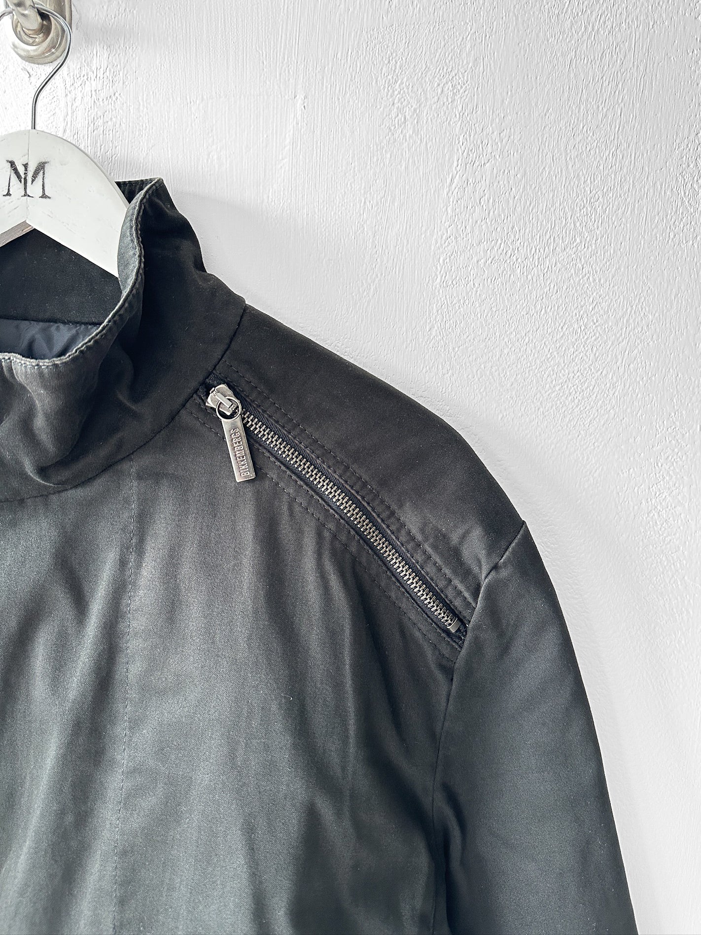 BIKKEMBERGS - early 2000s LOGO TAPE AT BACK BIKER JACKET