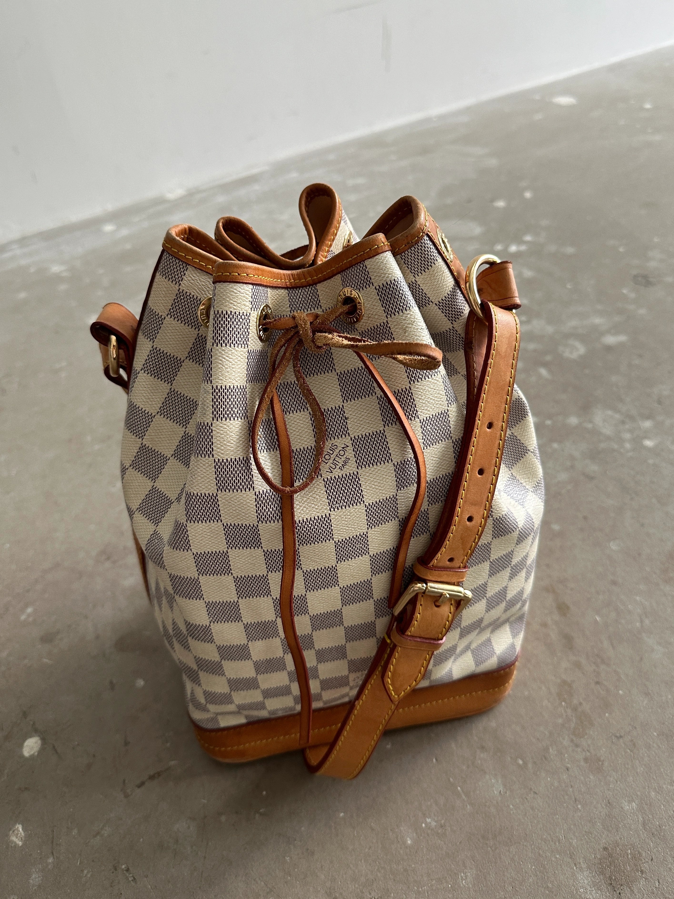 LOUIS VUITTON - 1998 NOÉ DAMIER AZUR COATED CANVAS BUCKET BAG