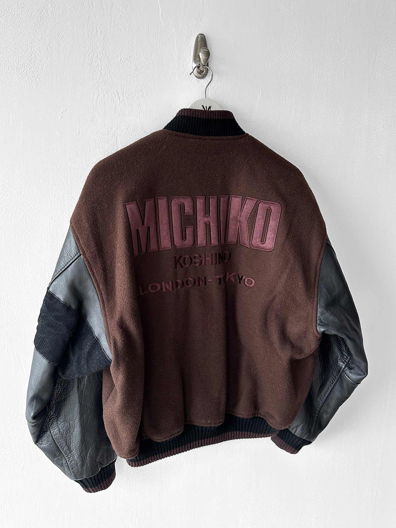 MICHIKO KOSHINO - 1990s BOMBER JACKET WITH CONTRASTING SLEEVE AND DETACHABLE POUCH POCKET