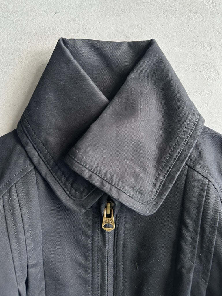 ARMANI EXCHANGE - 2000s CROP FIT JACKET WITH WIDE COLLAR