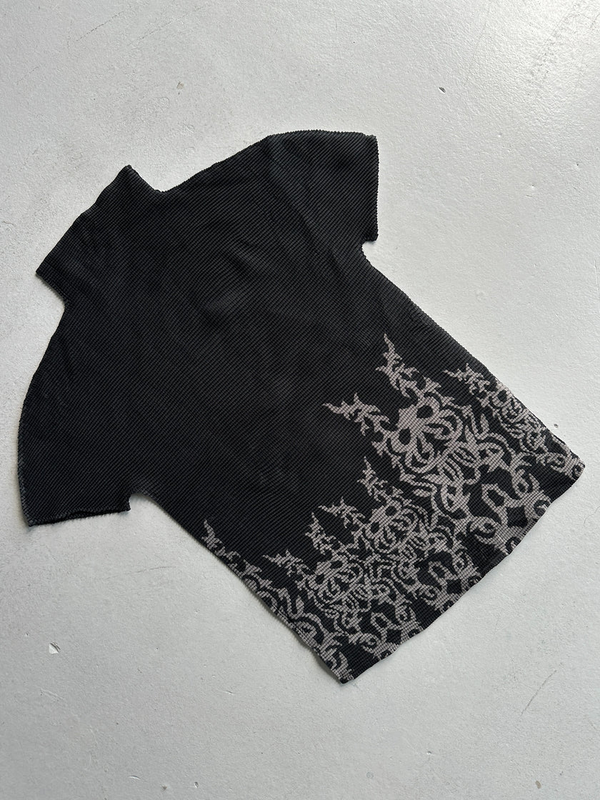 ISSEY MIYAKE ME - S/S 2005 SHORT SLEEVE TOP