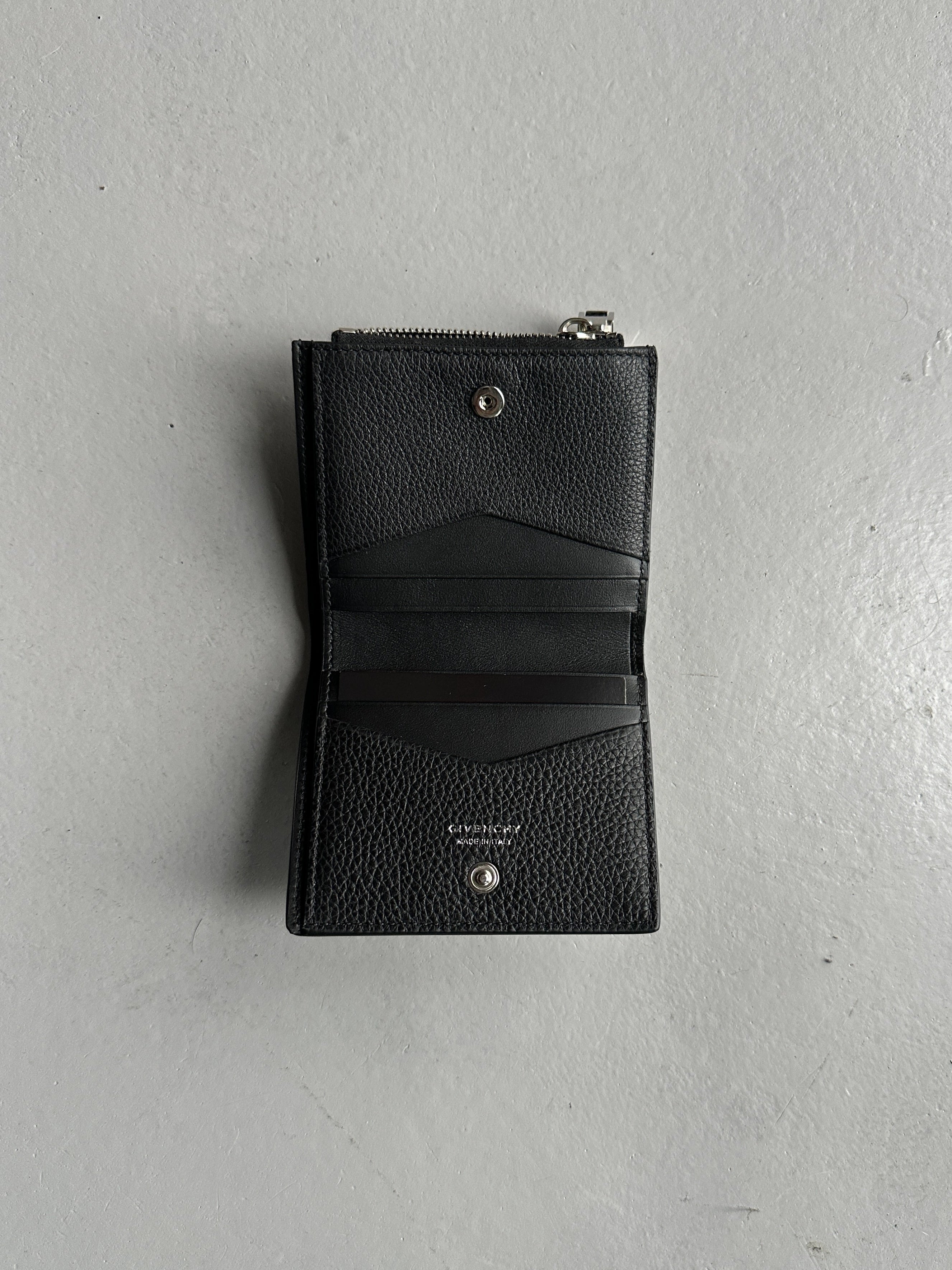 GIVENCHY - MULTI COMPACT SMALL WALLET