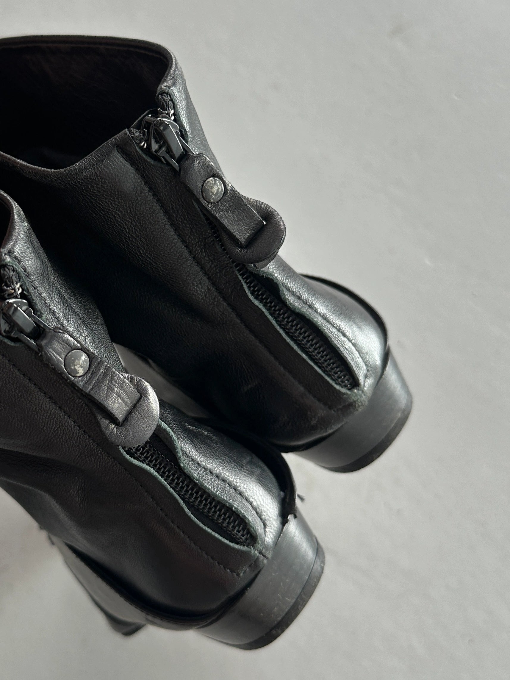 MARITHÉ + FRANÇOIS GIRBAUD - early 2000s SOFT LEATHER ANKLE BOOTS WITH LACE WRAPAROUND DETAILING