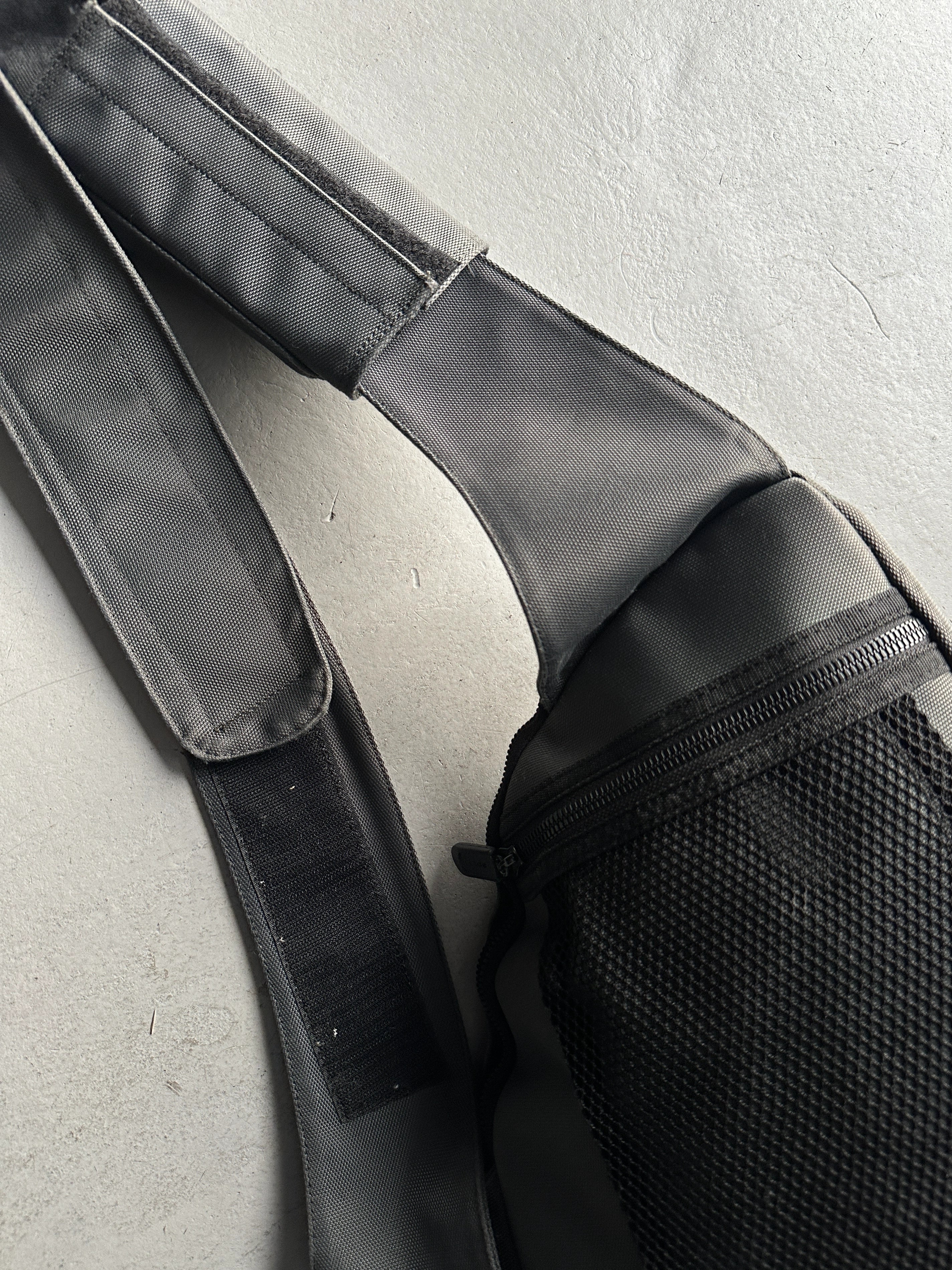 GIANFRANCO FERRÉ - 1990s SLING BAG WITH VELCRO STRAP POUCH