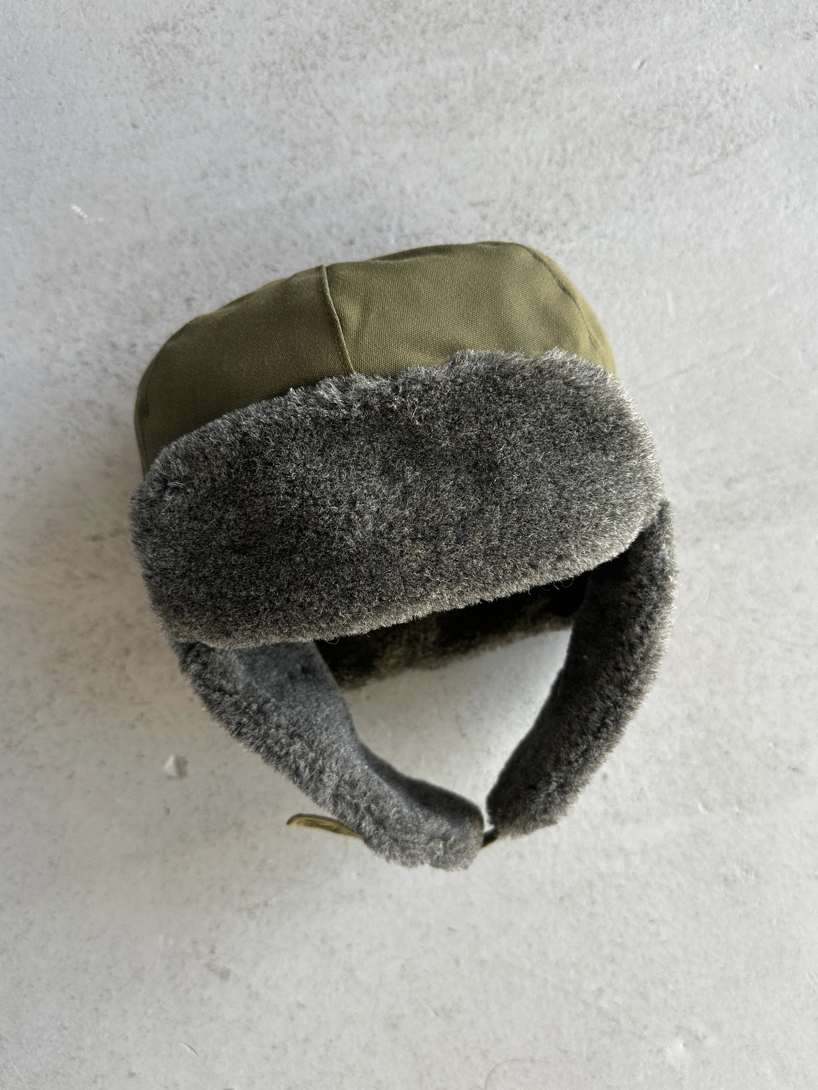 early 2000s TRAPPER SHEARLING HAT