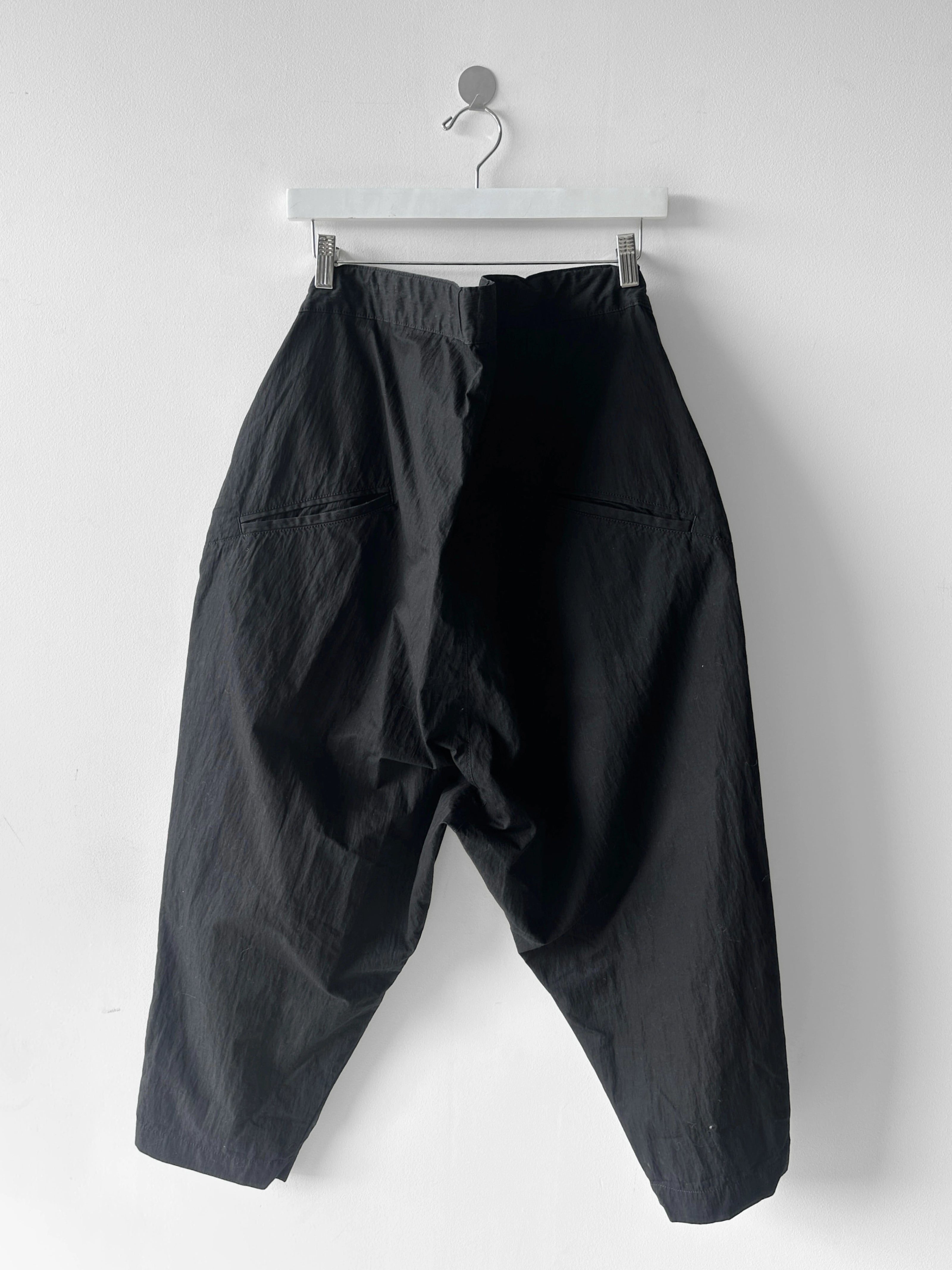 YOHJI YAMAMOTO Y'S - early 2000s MULTI BUTTON WAISTBAND CURVED TROUSERS