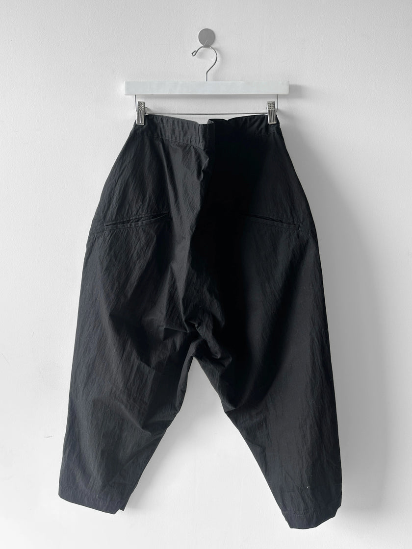 YOHJI YAMAMOTO Y'S - early 2000s MULTI BUTTON WAISTBAND CURVED TROUSERS