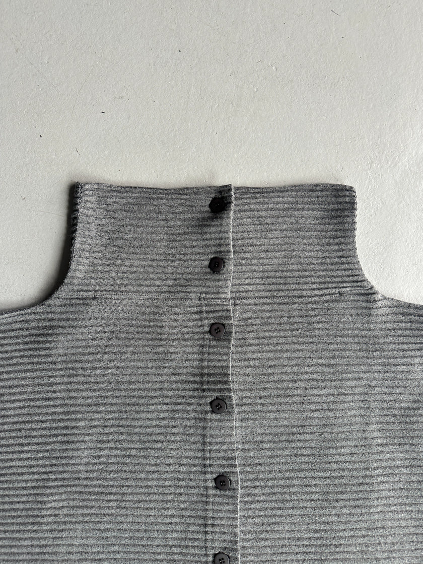 ISSEY MIYAKE - 2000s FUNNEL NECK PLEATED CARDIGAN