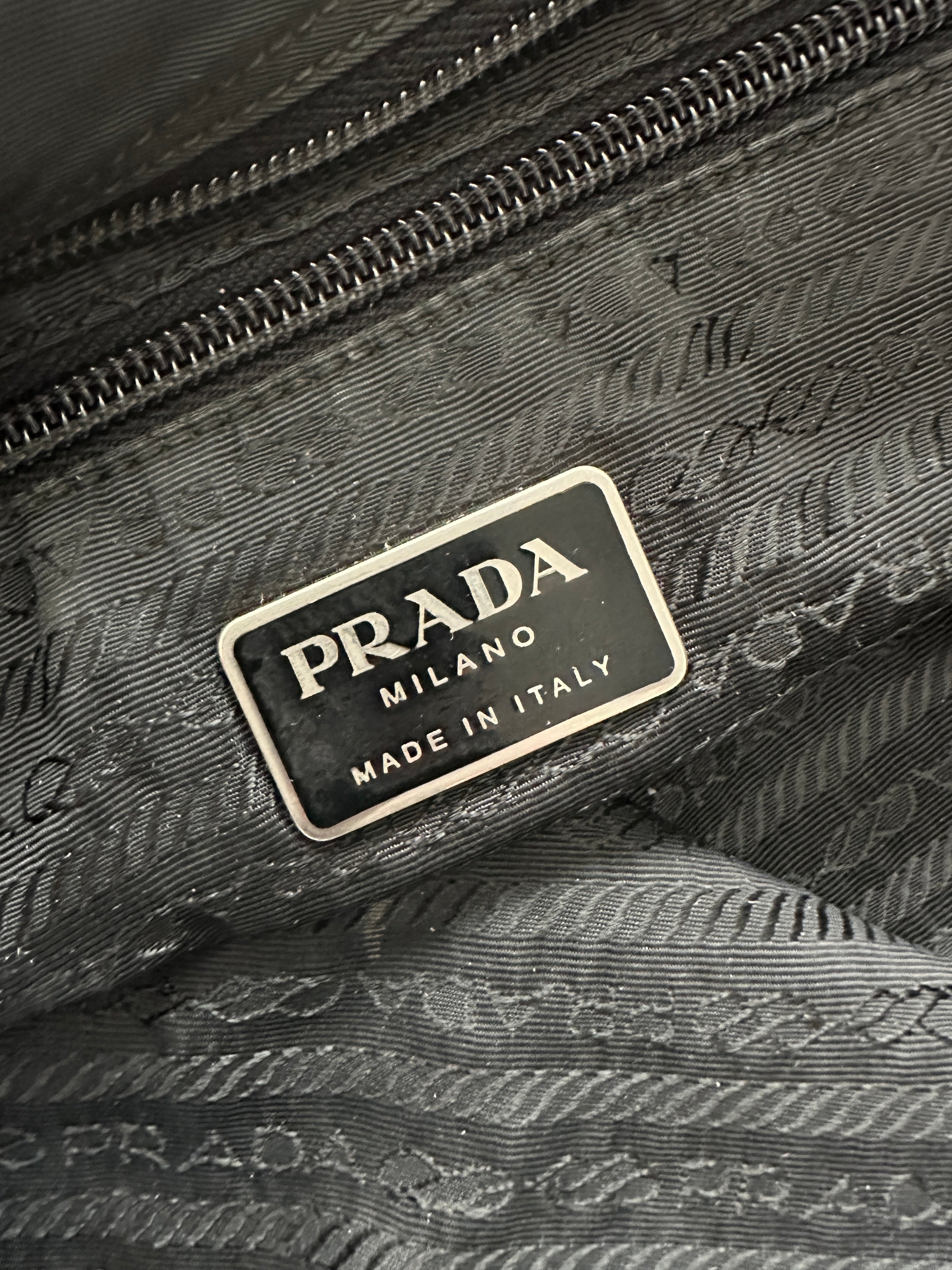 PRADA - 1990s NYLON TOTE BAG