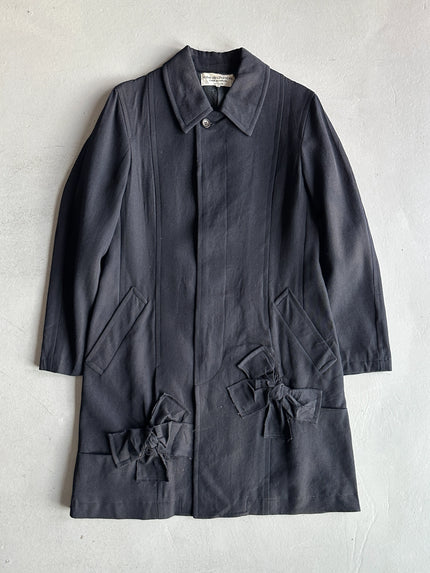 COMME DES GARÇONS - F/W 2003 MID LENGTH COAT WITH BOW DETAILS AT HEM