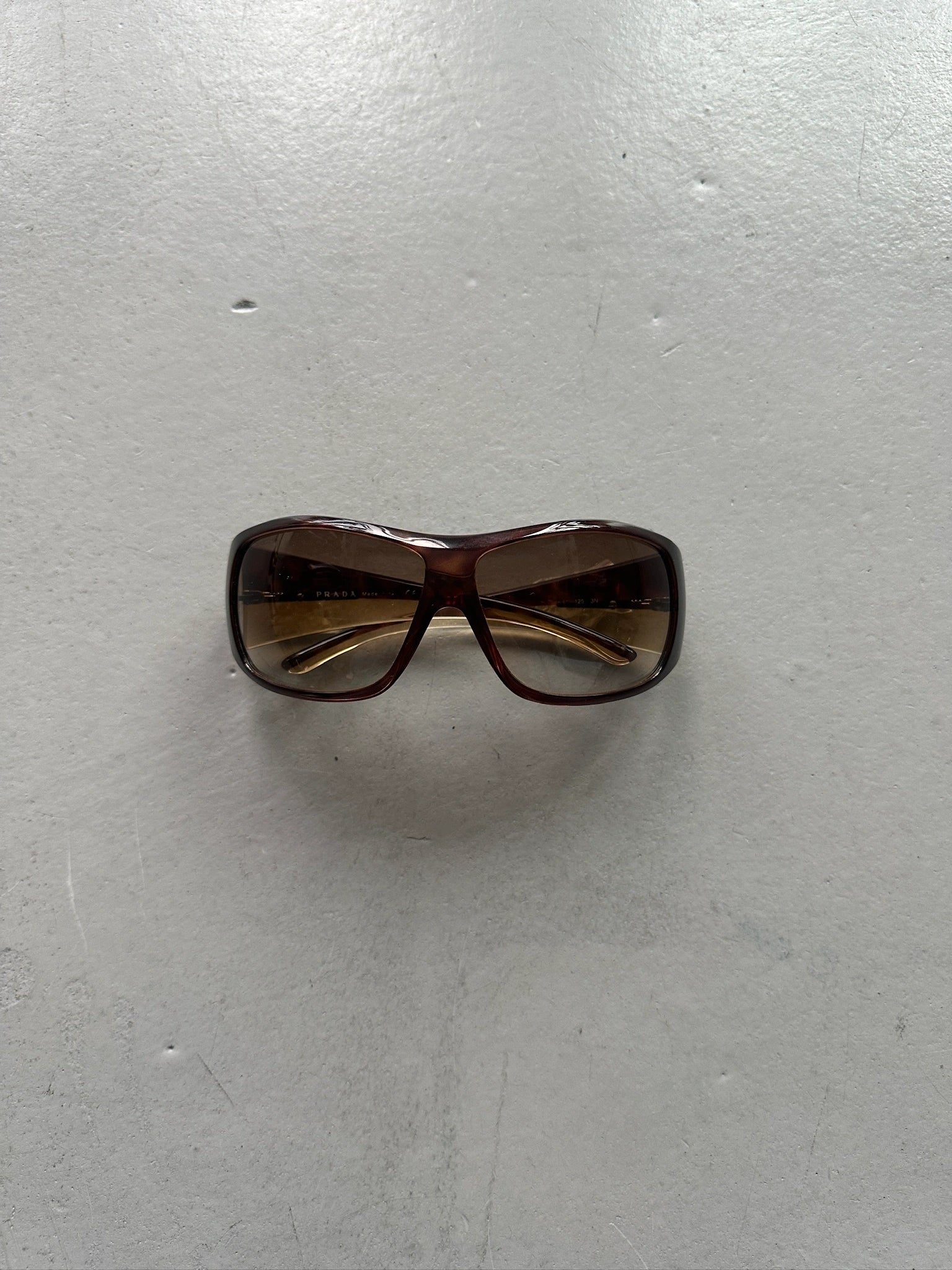 PRADA - 1990s OVERSIZED WRAP AROUND SUNGLASSES