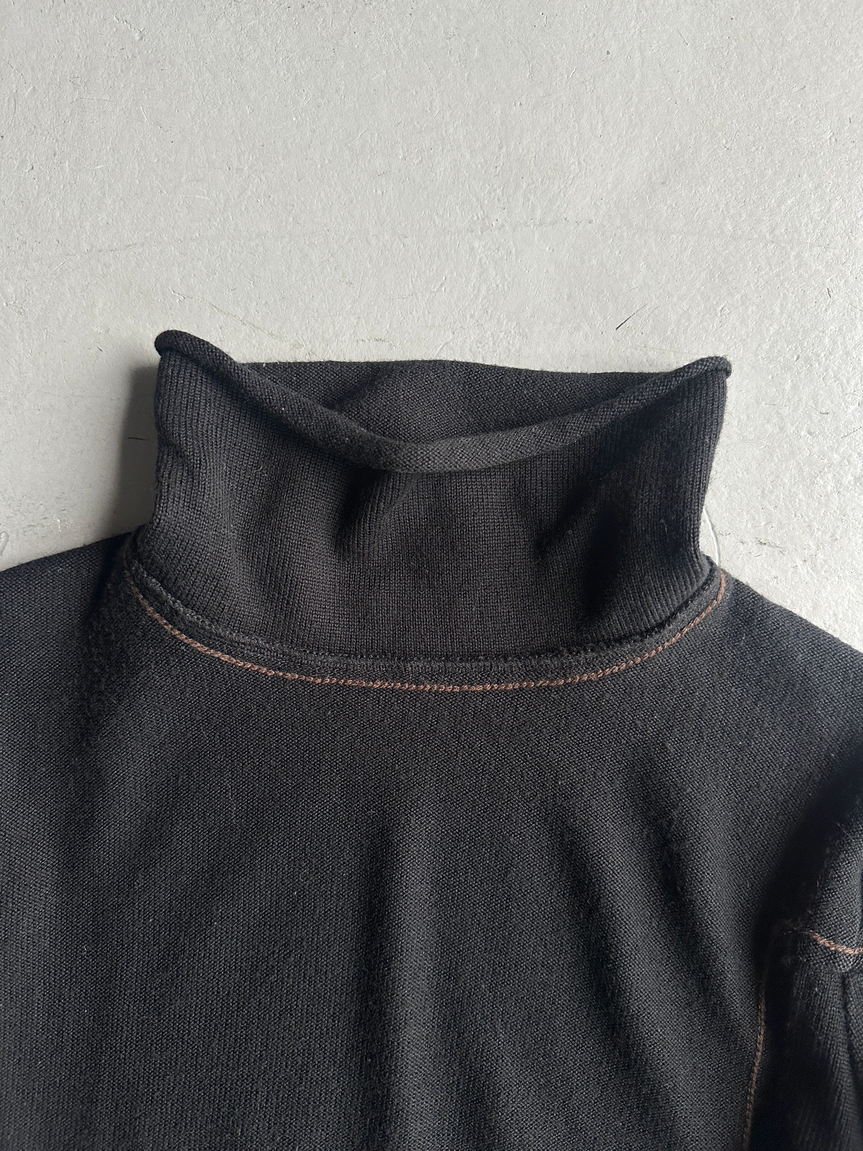MARITHÉ + FRANÇOIS GIRBAUD - 2000s LONG SLEEVE KNIT TOP WITH STITCHING DETAILS