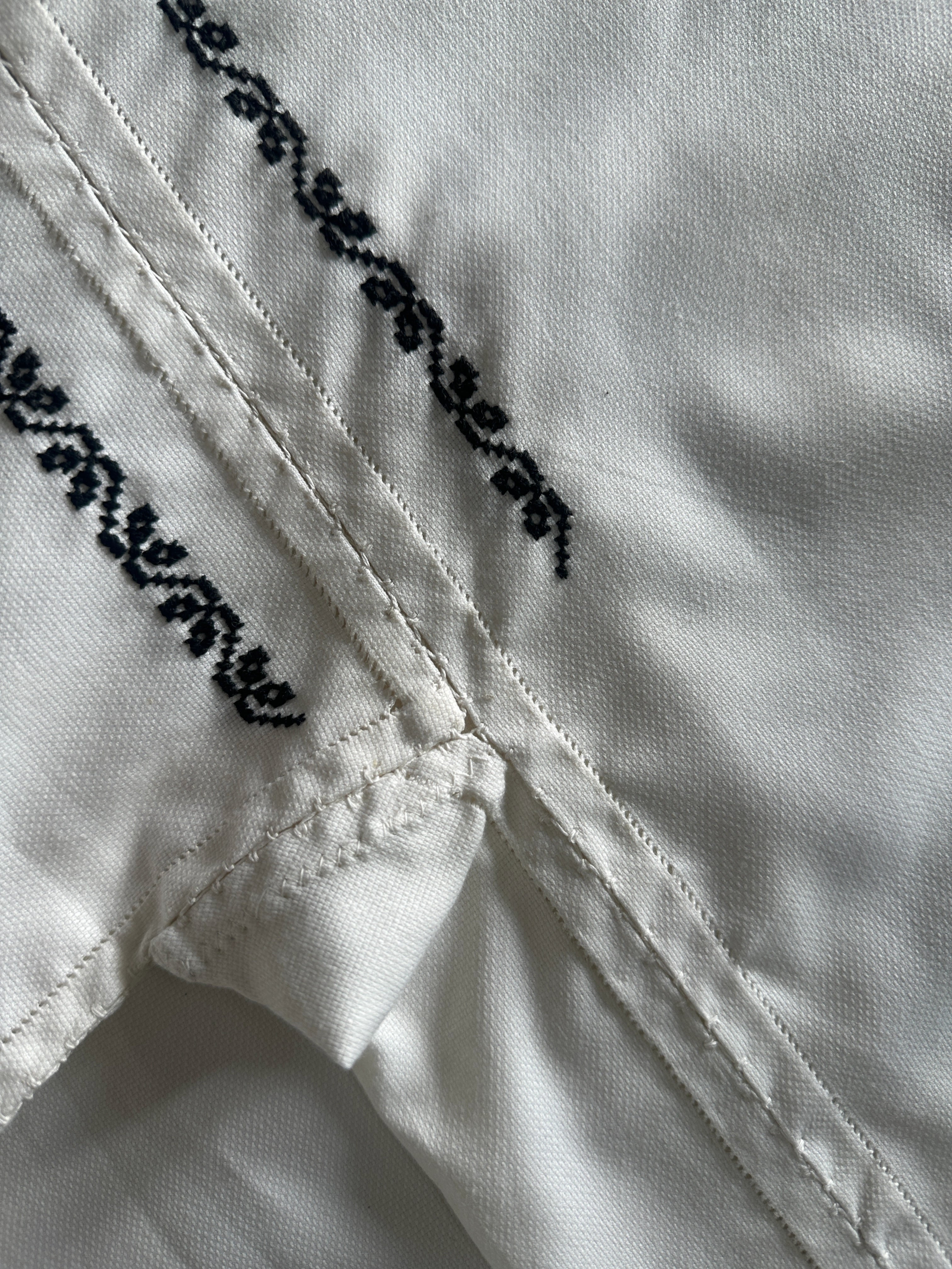 1970s EMBROIDERED WIDE SLEEVE TUNIC SHIRT