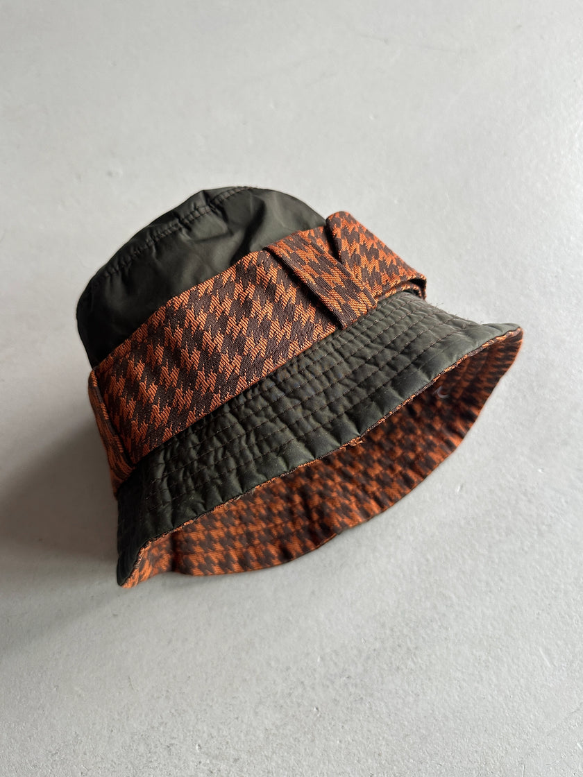 MAX MARA - 2000s NYLON BUCKET HAT
