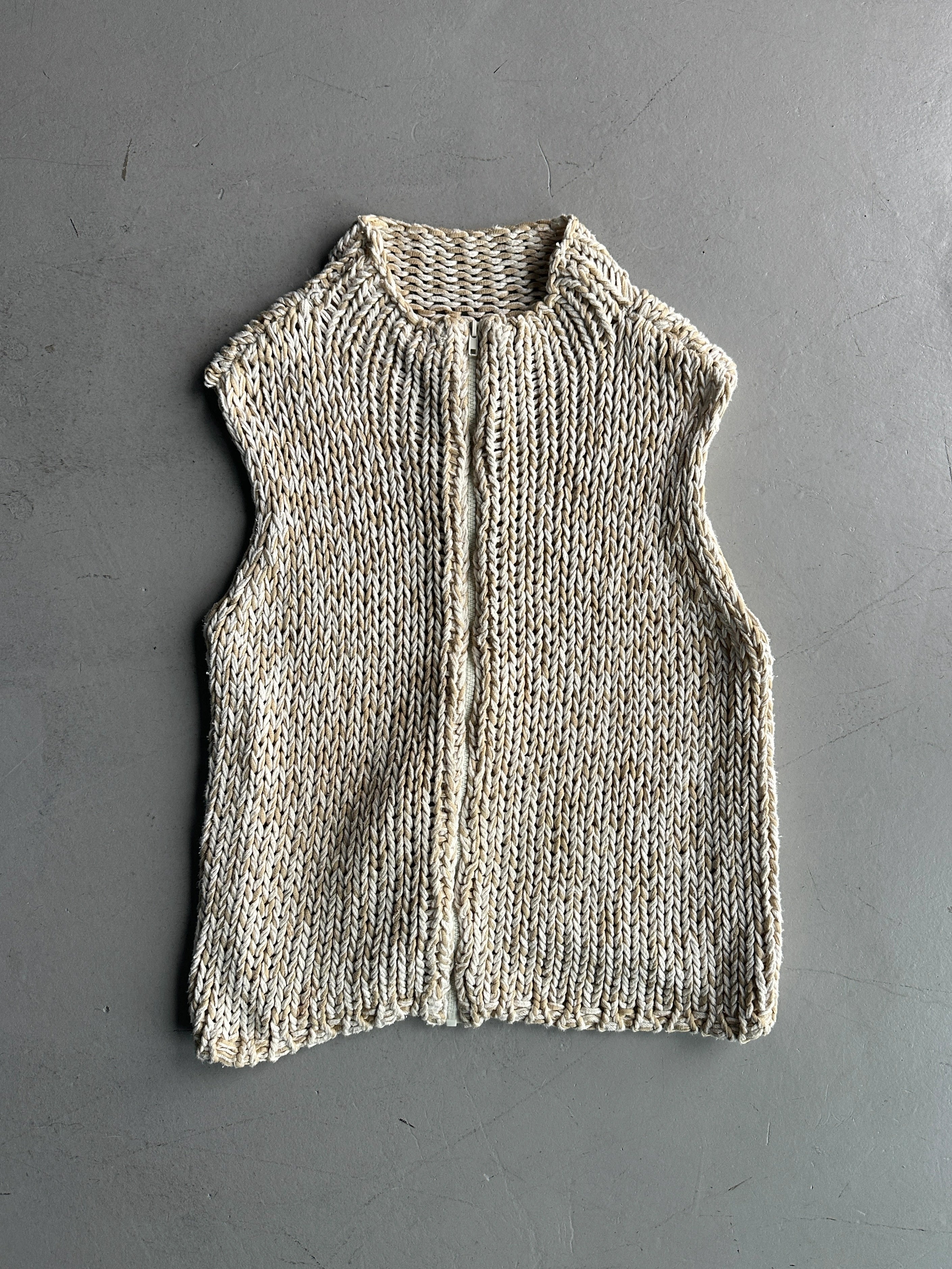 ITALIAN LABEL early 2000s KNITTED YARN ZIPPED VEST GILET