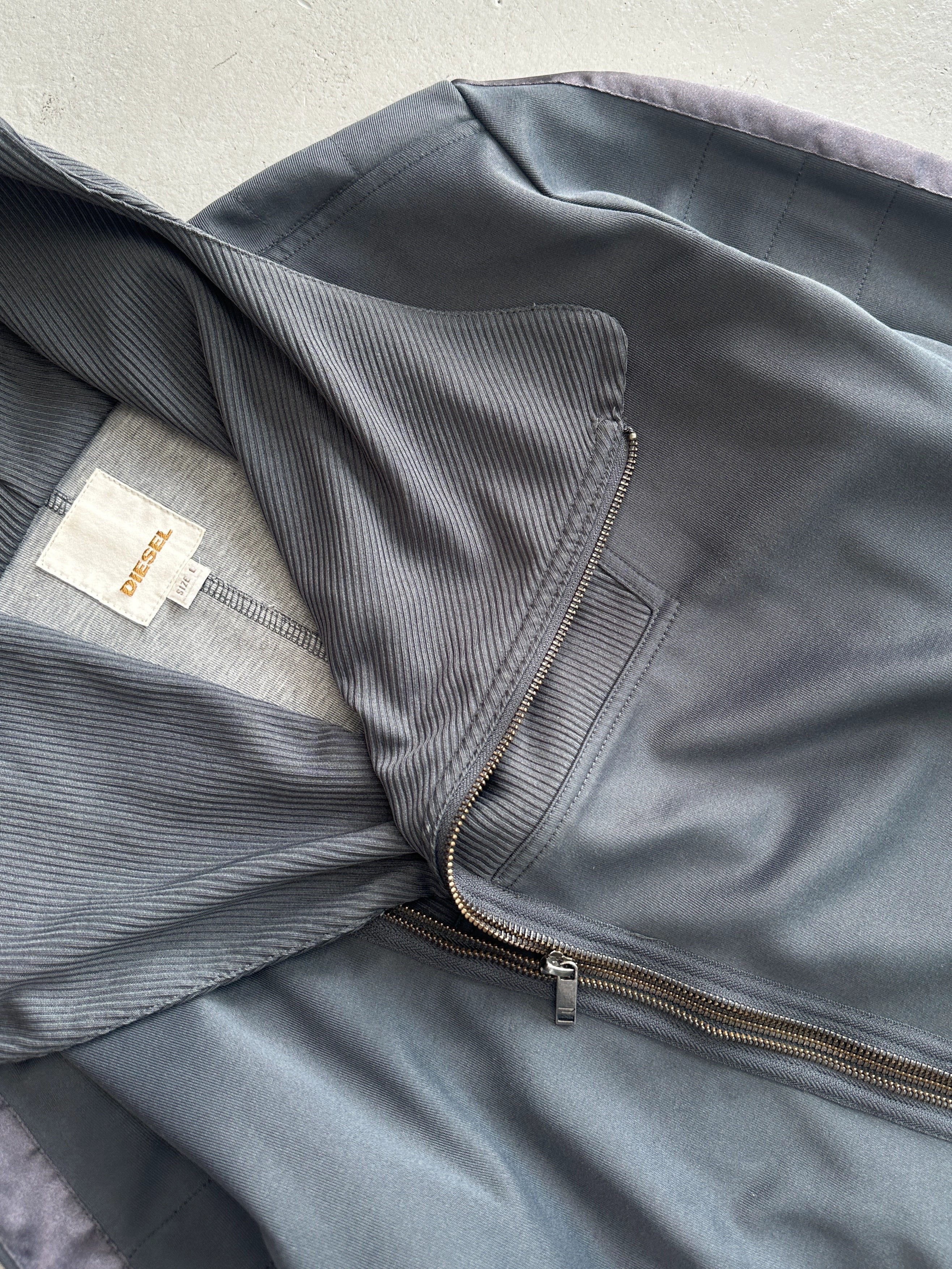 DIESEL - 2000s HOODED SWEATER WITH DIAGONAL ZIP CLOSURE