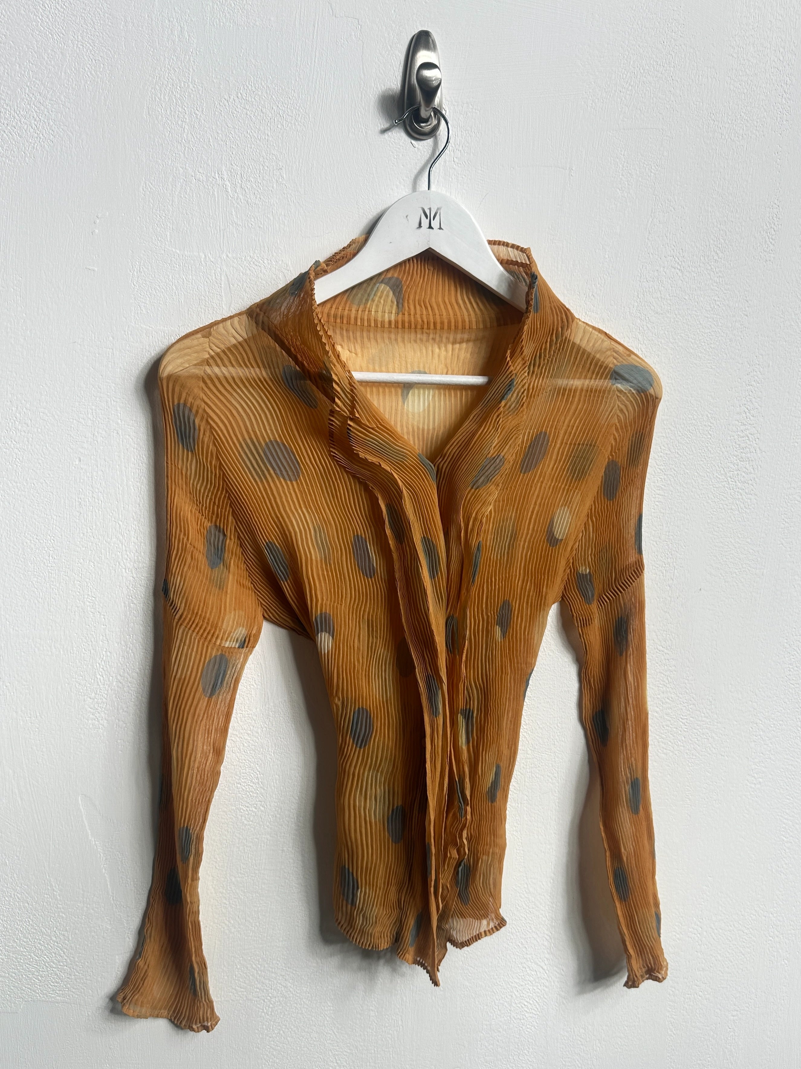 ISSEY MIYAKE - early 2000s POLKA DOT PLEATED BUTTONED BLOUSE