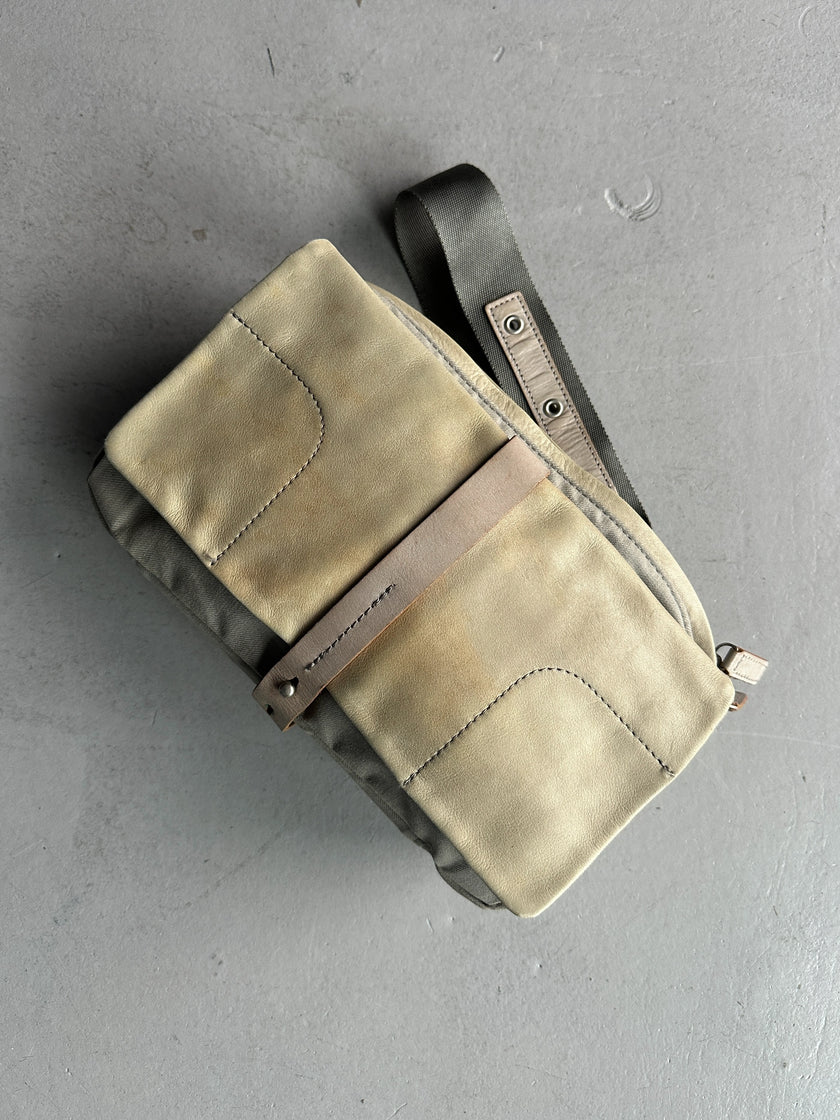 YOHJI YAMAMOTO Y'SACCS - 1990s RECTANGULAR BUM BAG WITH DISTRESSED LEATHER FRONT PANEL