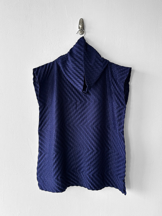 ISSEY MIYAKE - F/W 2002 CHEVRON PLEATS HIGH NECK TOP