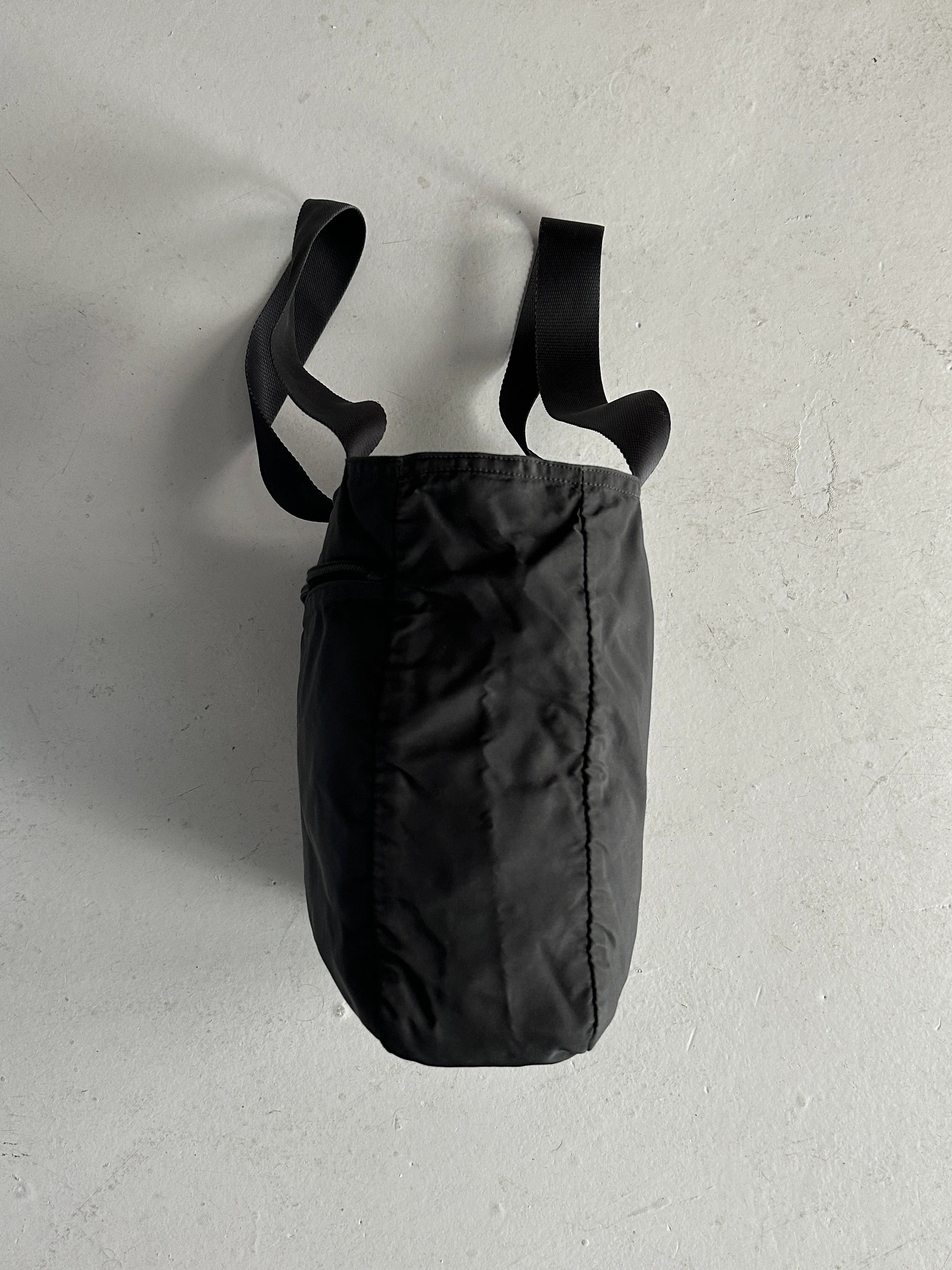 PRADA - 1990s NYLON TOTE BAG