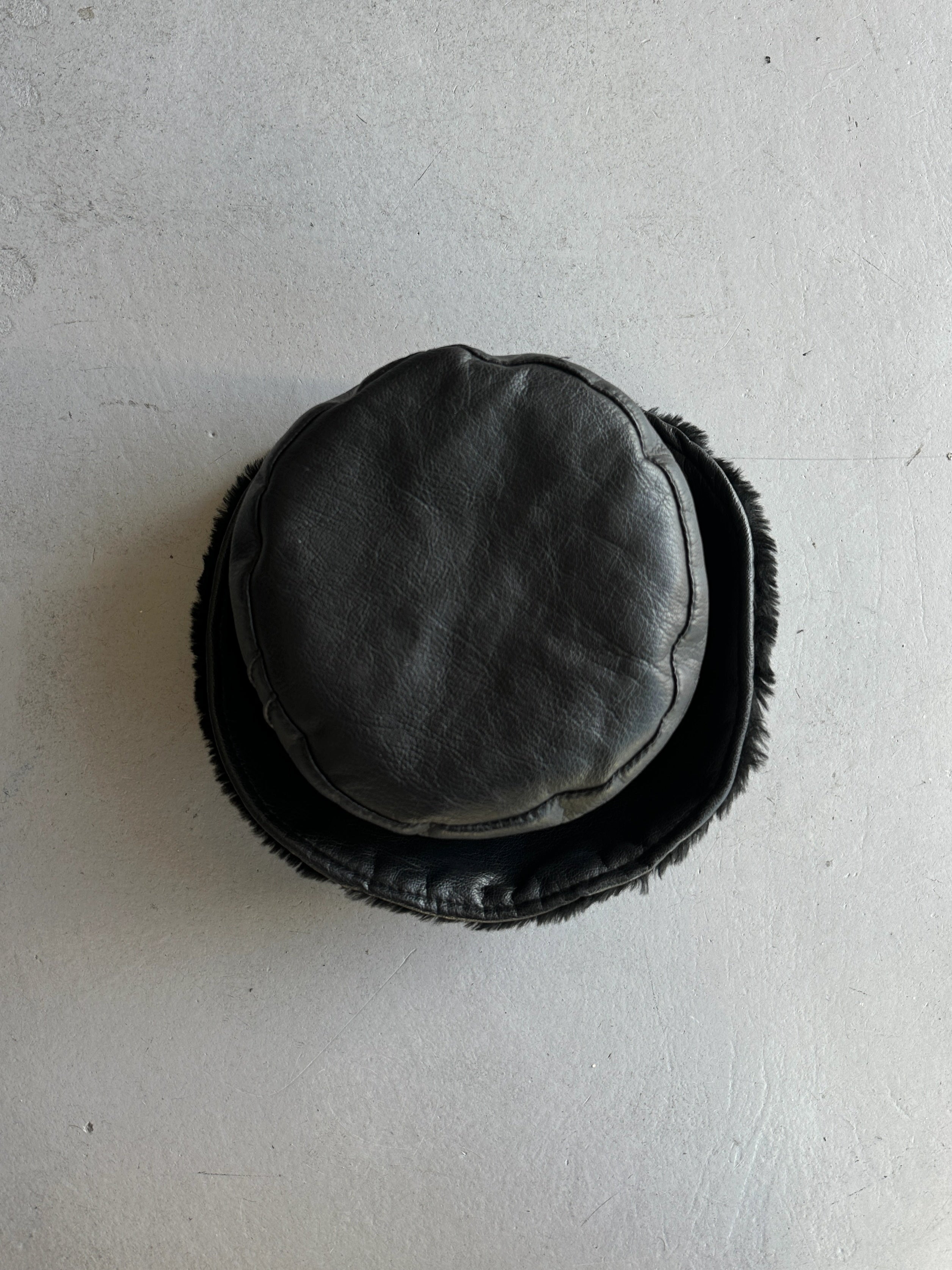 1970s LEATHER BUCKET HAT WITH FAUX FUR BRIM AND LINING