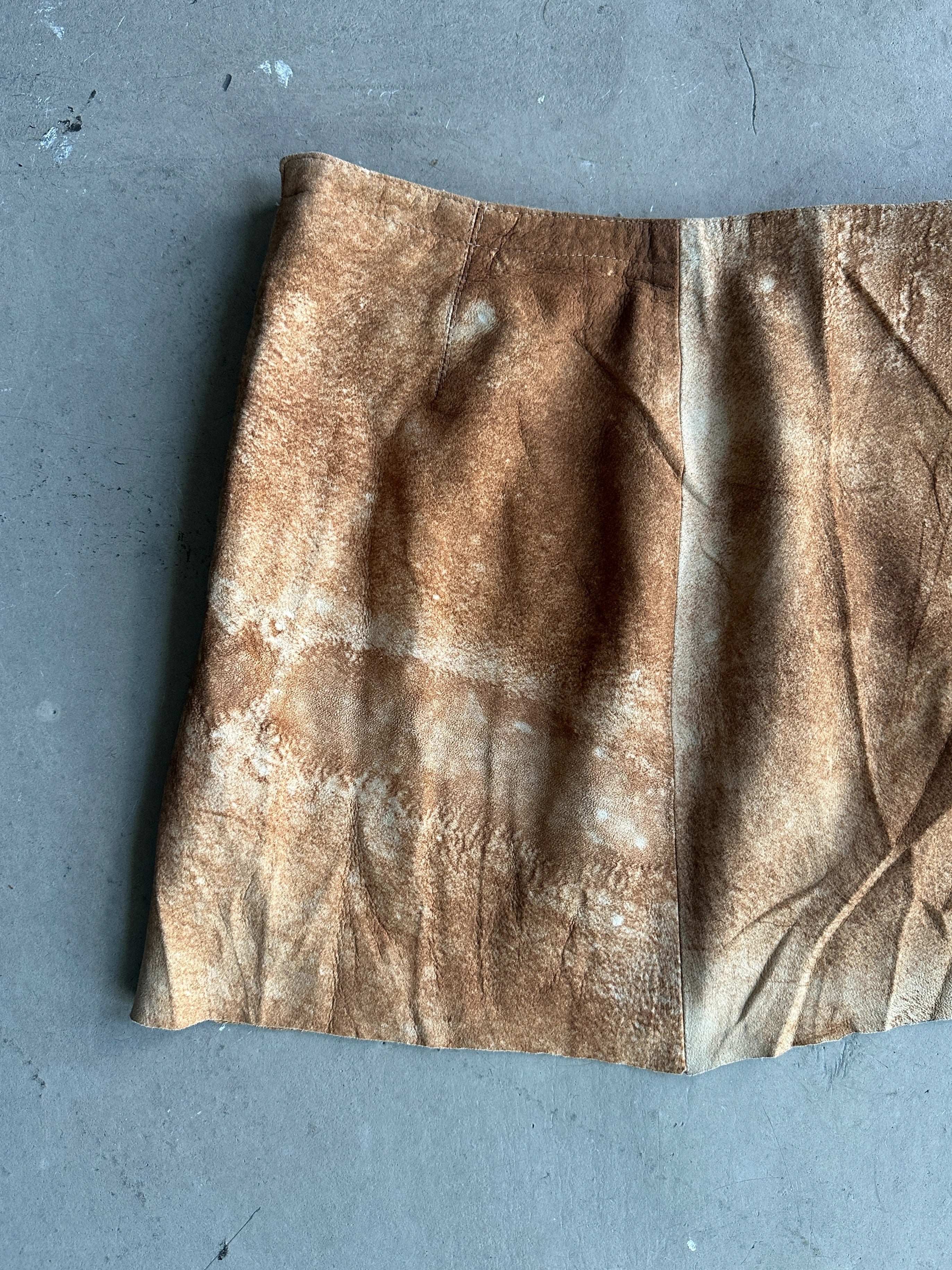 1970s DISTRESSED SUEDE MINI SKIRT