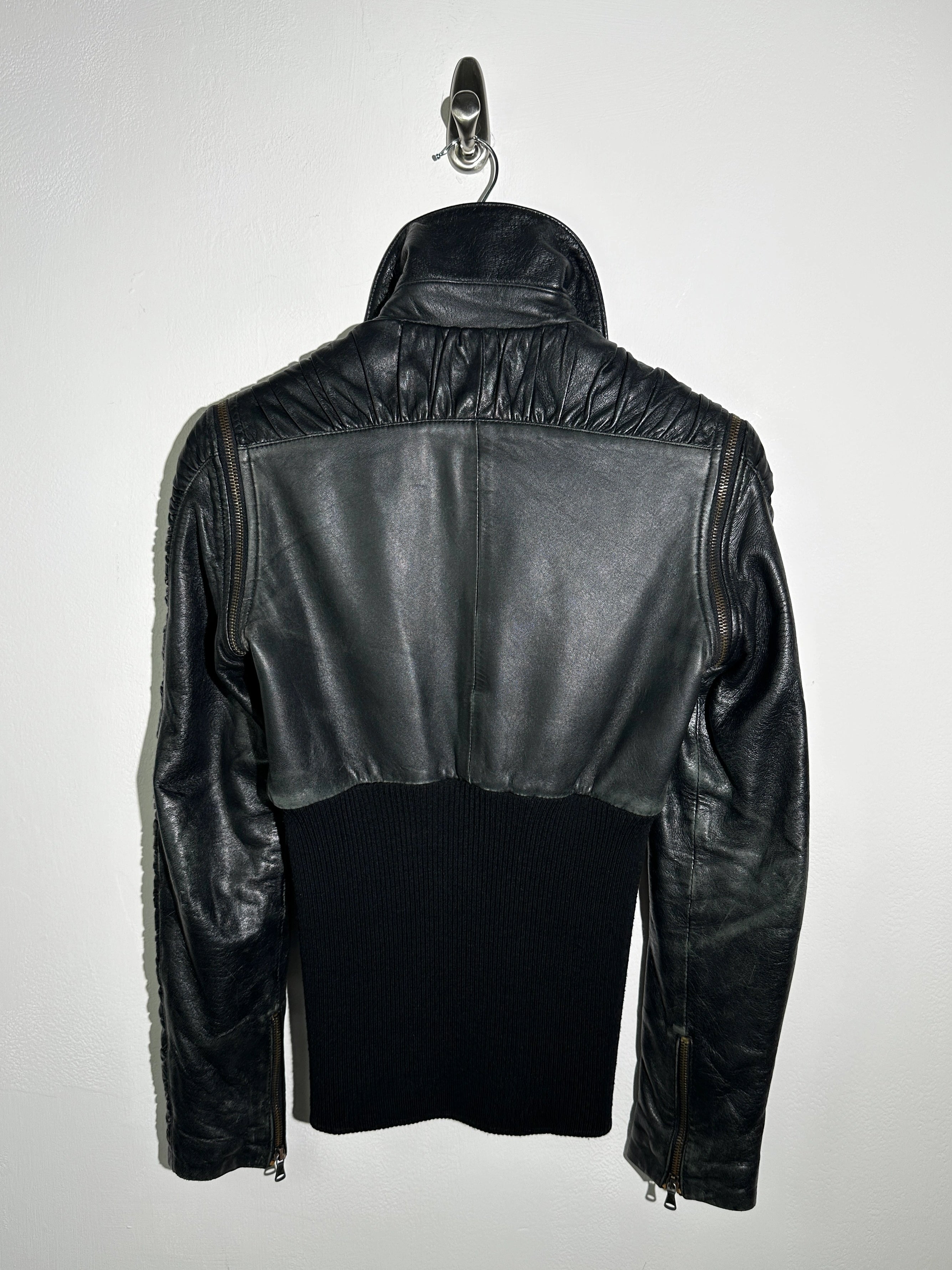 DOLCE & GABBANA - S/S 2003 2 IN 1 LEATHER JACKET WITH PANELED WAIST AND ZIP OFF SLEEVE