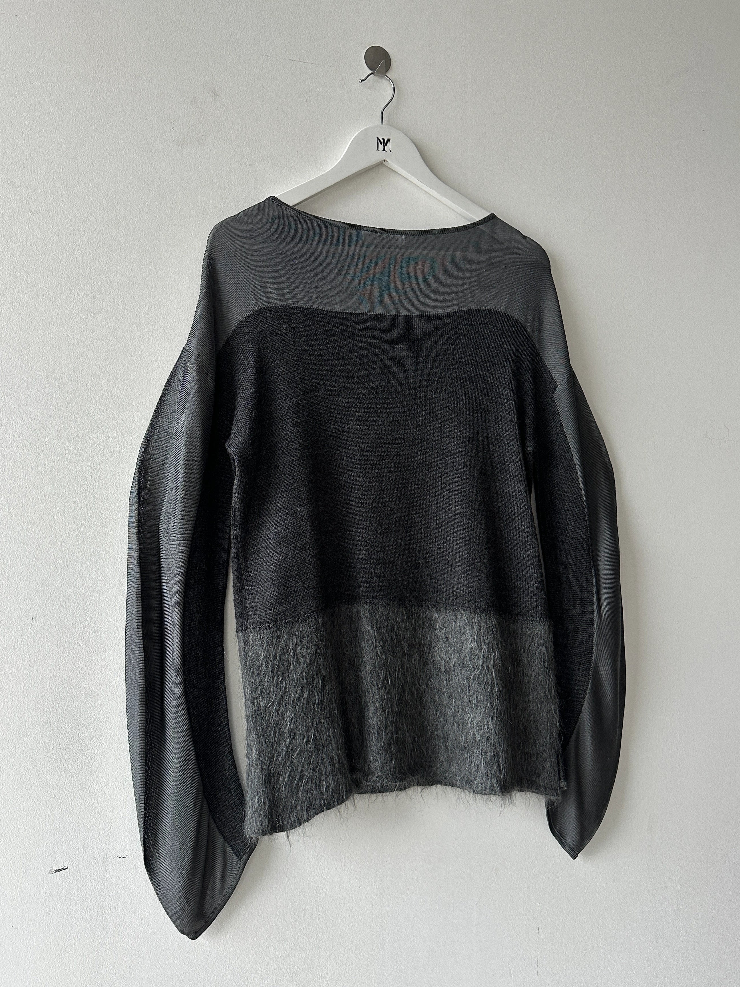 VALENTINO - 1990s PANELED TOP WITH CURVED SLEEVE