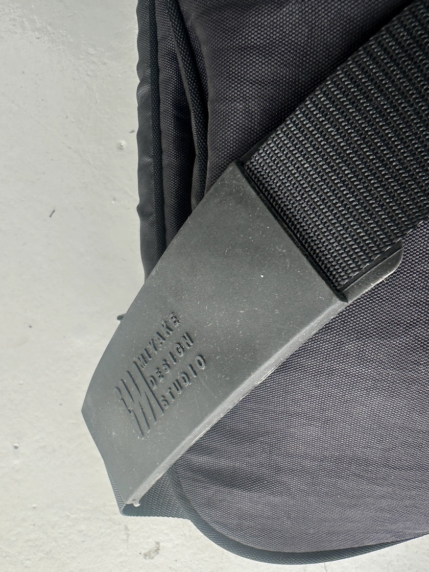 ISSEY MIYAKE IM - 1990s TOP HANDLE NYLON BAG WITH REMOVABLE SHOULDER STRAP