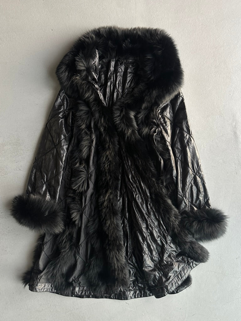 KANSAI YAMAMOTO IMPACT - 1990s REVERSIBLE QUILTED COAT WITH FOX FUR DETAILS