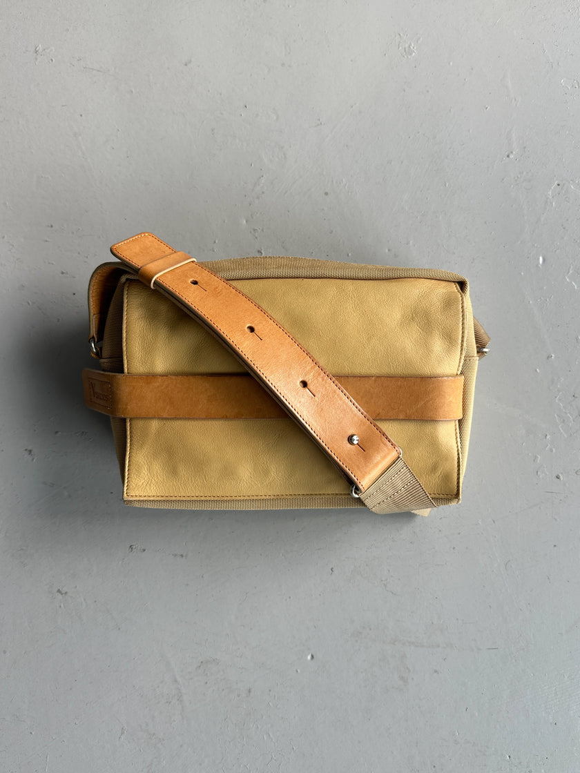 YOHJI YAMAMOTO Y'SACCS - early 2000s RECTANGULAR MESSENGER BAG WITH LEATHER FRONT PANEL