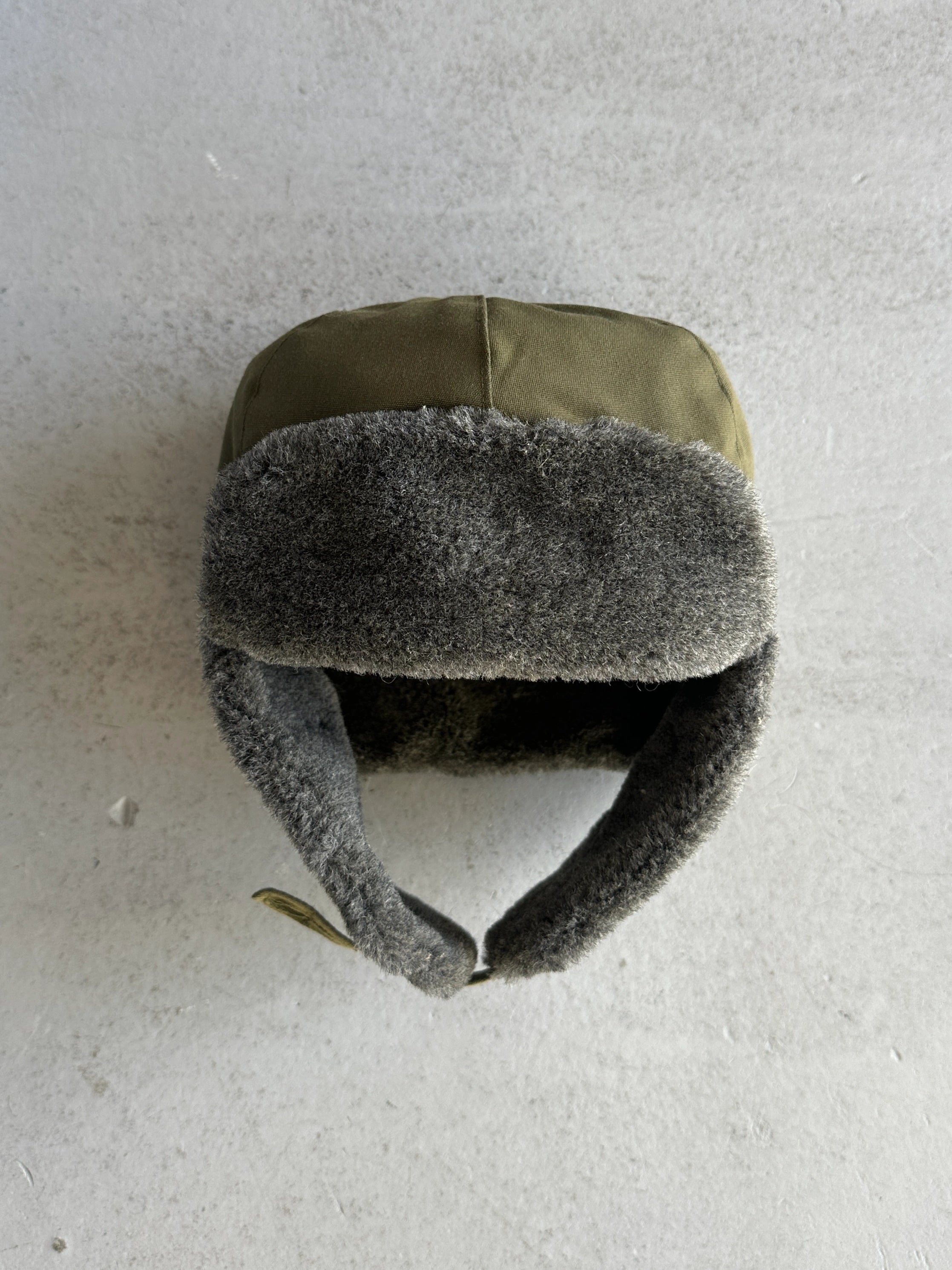 early 2000s TRAPPER SHEARLING HAT