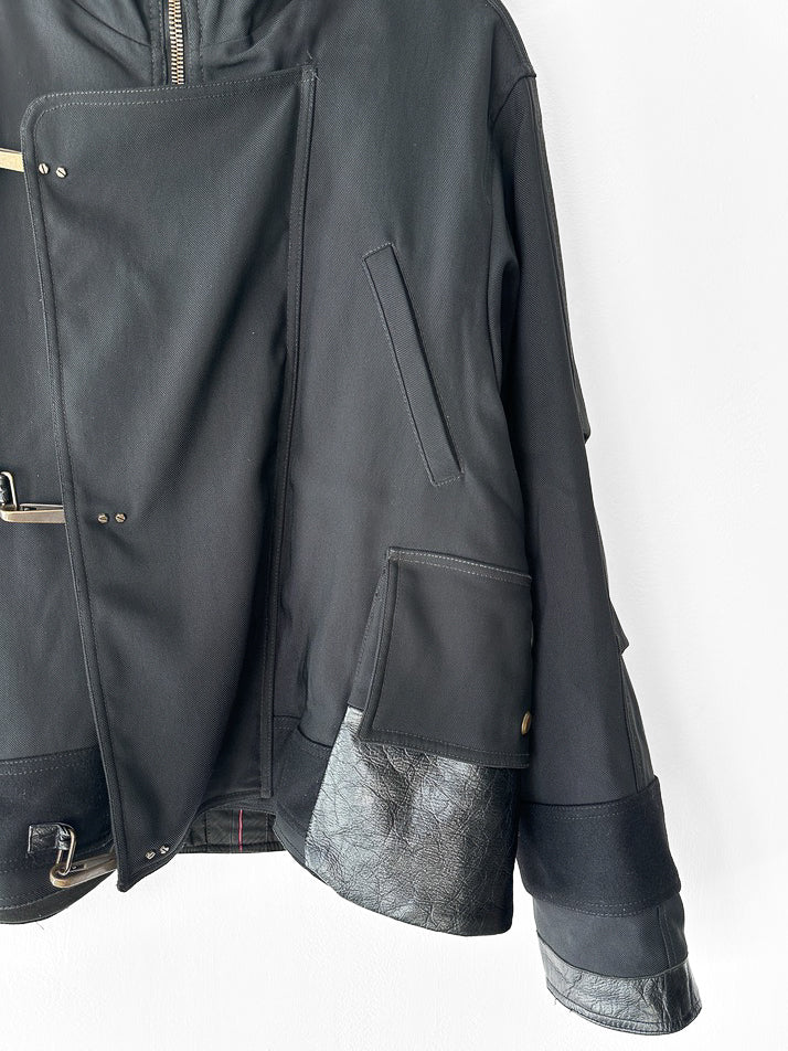 ITALIAN LABEL F/W 2005 TECHNICAL JACKET WITH OVERSIZED FUR COLLAR