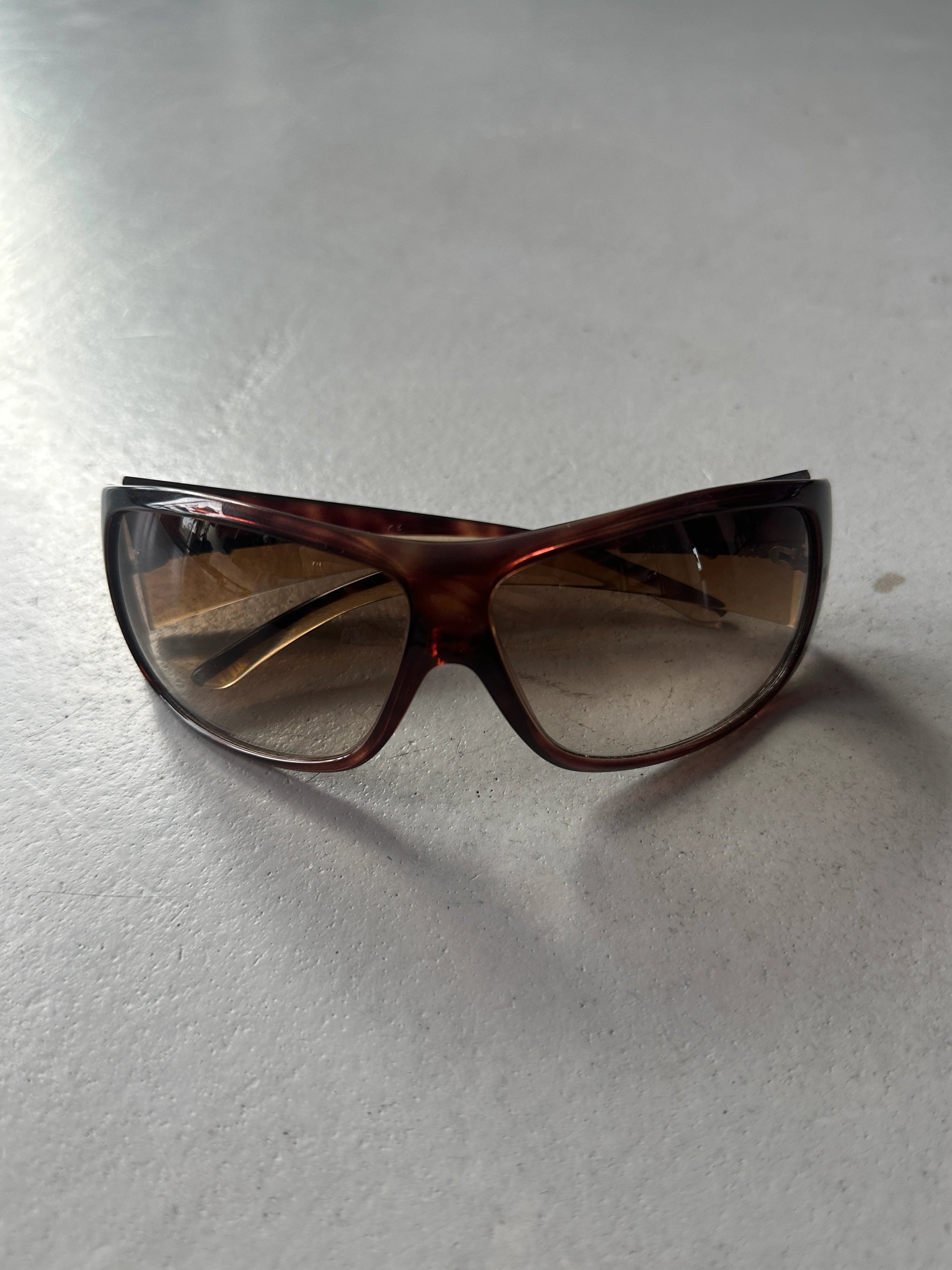 PRADA - 1990s OVERSIZED WRAP AROUND SUNGLASSES