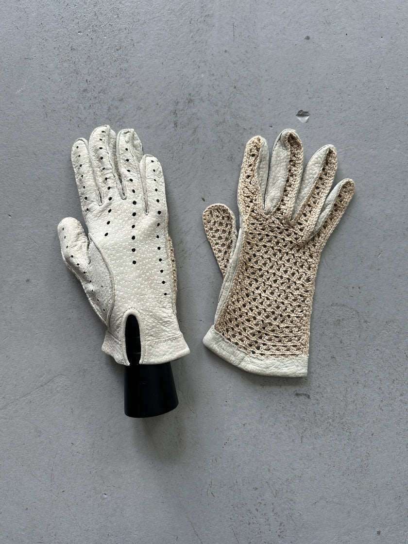 TRUSSARDI - 1990s LEATHER AND CROCHET BACK GLOVES