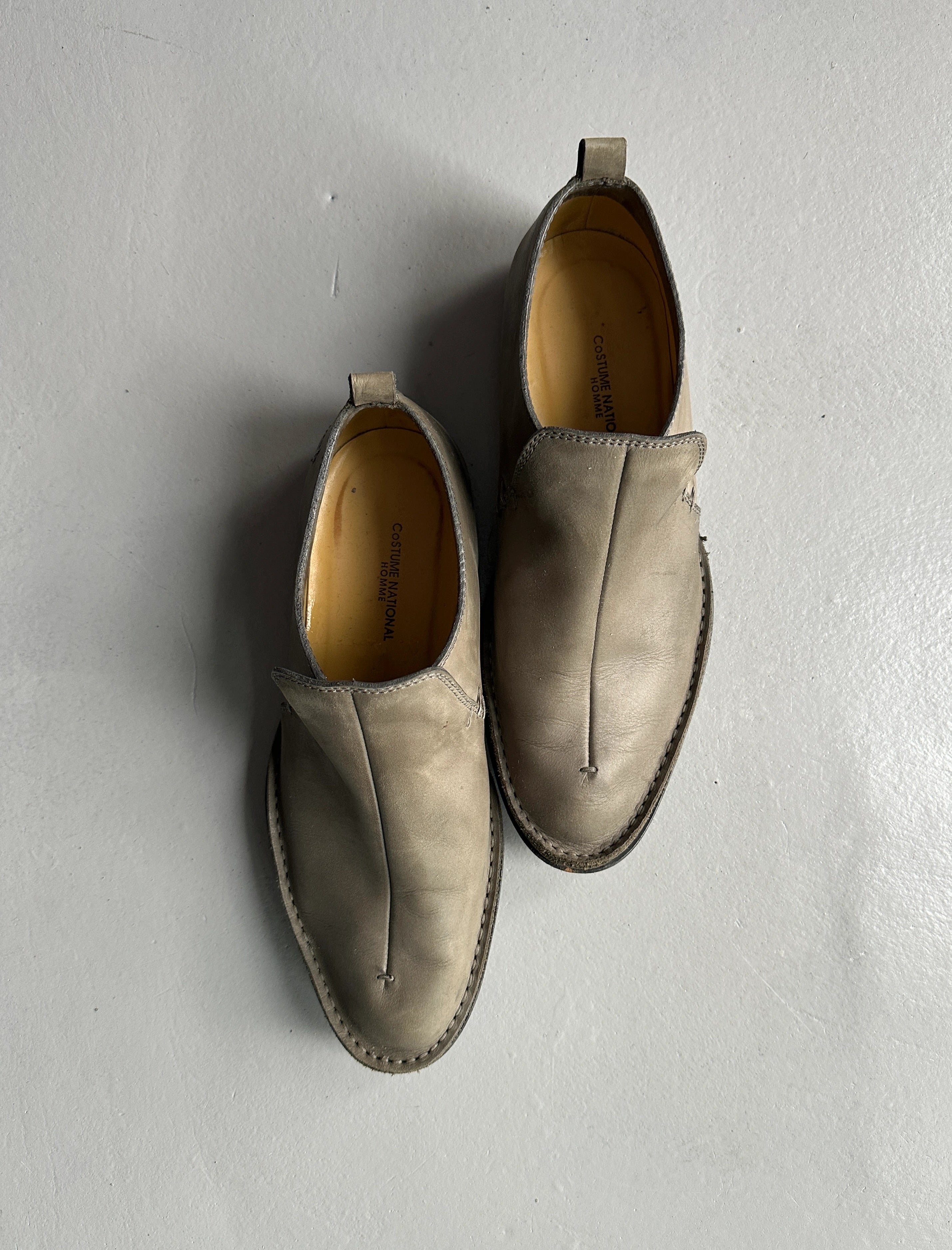 COSTUME NATIONAL  - 1990s CENTRAL STITCH DETAIL LOAFERS