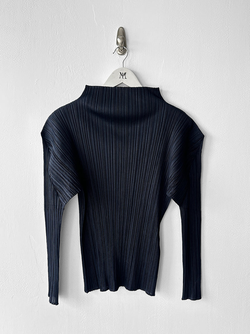 ISSEY MIYAKE PLEATS PLEASE - F/W 2000 PLEATED LONG SLEEVE TOP