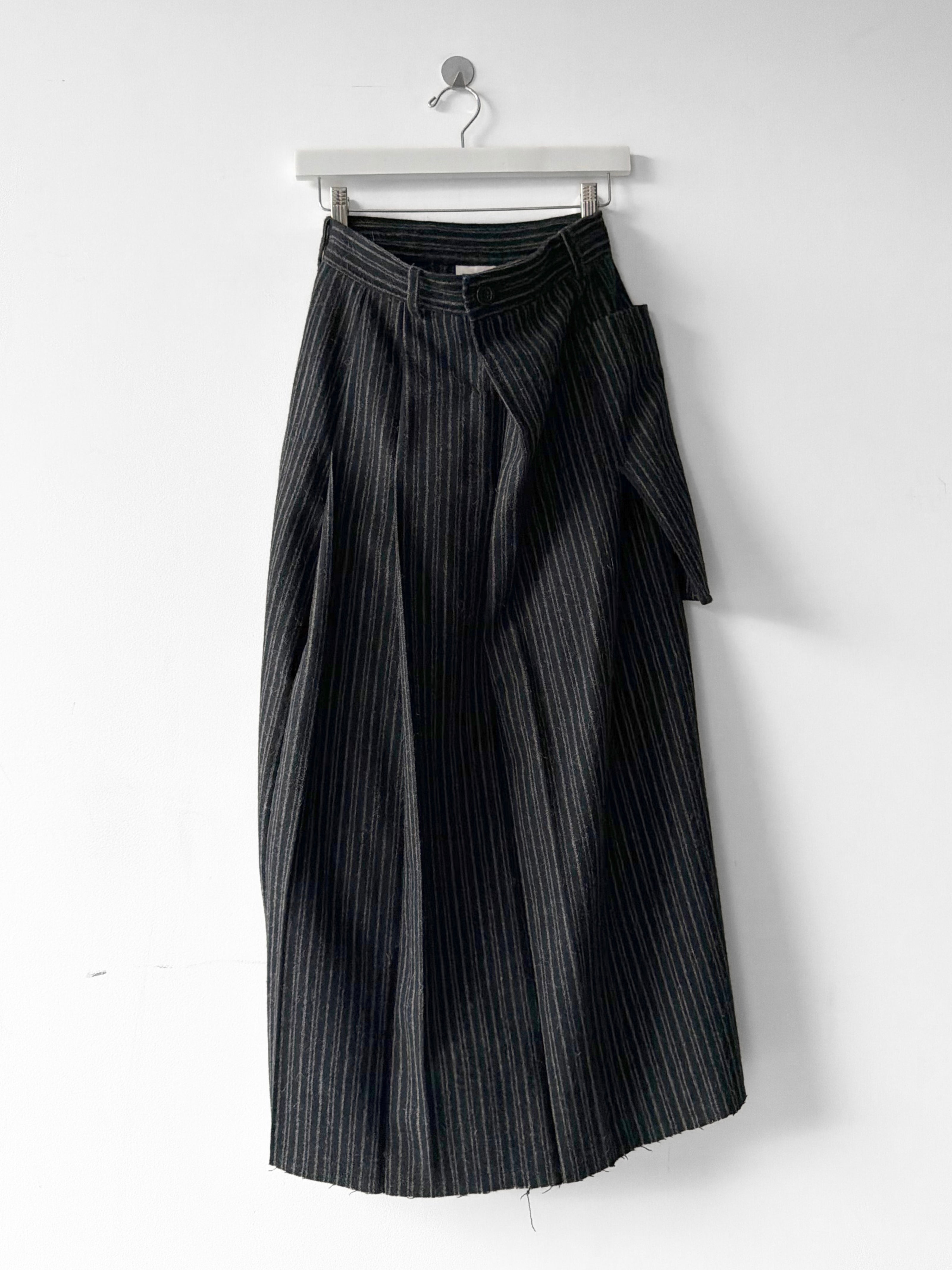 ISSEY MIYAKE HAI - 1980s PLEATED PINSTRIPED MAXI WOOL SKIRT WITH OVERSIZED POCKET