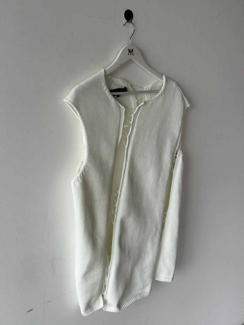 COMME DES GARÇONS - S/S 2021 DECONSTRUCTED KNIT VEST TOP
