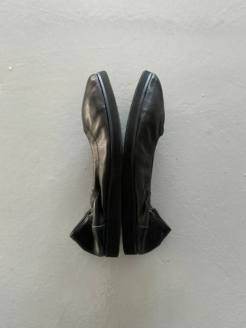 PLANTATION ISSEY MIYAKE - 1990s BALLET FLATS