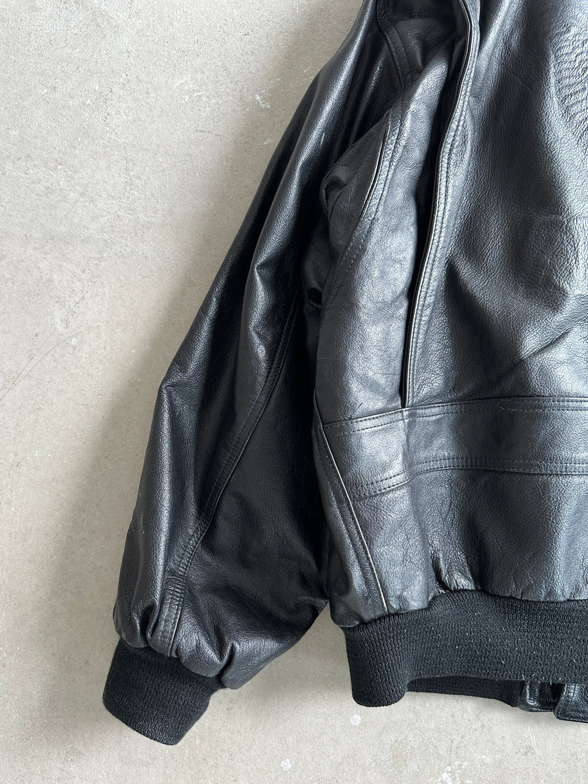 1970s LEATHER AVIATOR BOMBER JACKET