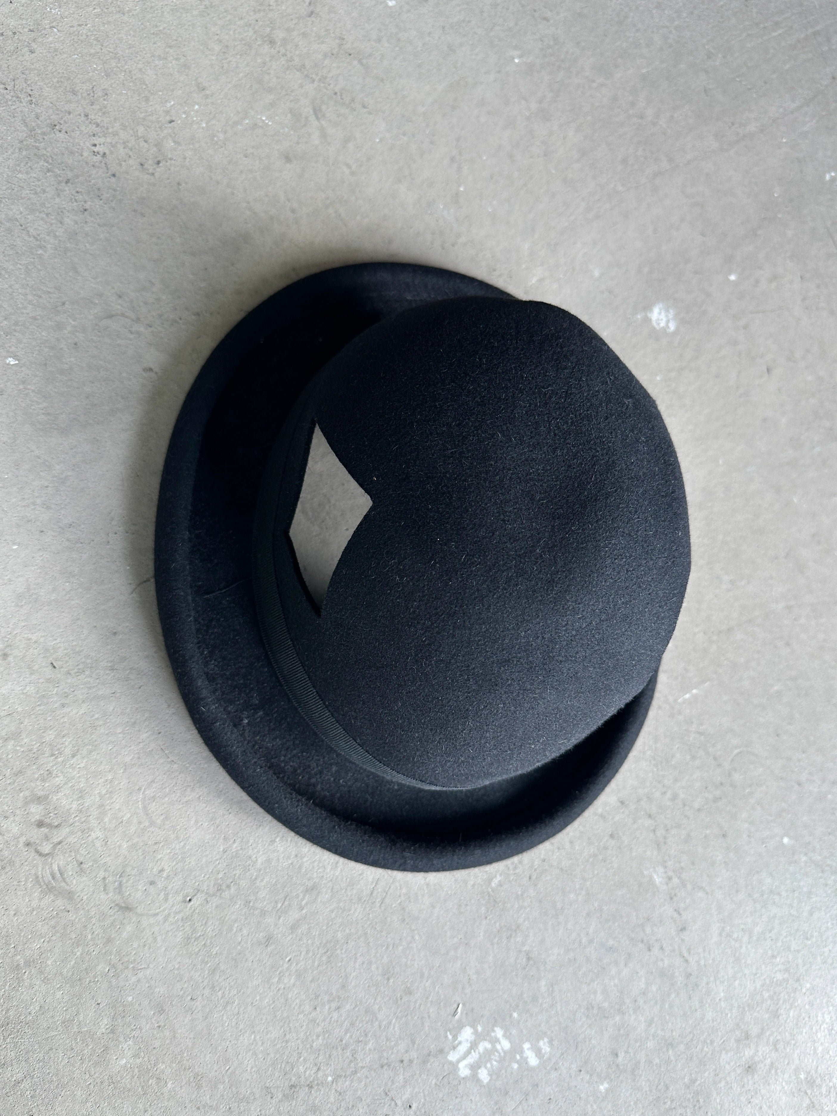 EMPORIO ARMANI - 2000s BOWLER HAT WITH GEOMETRIC CUT