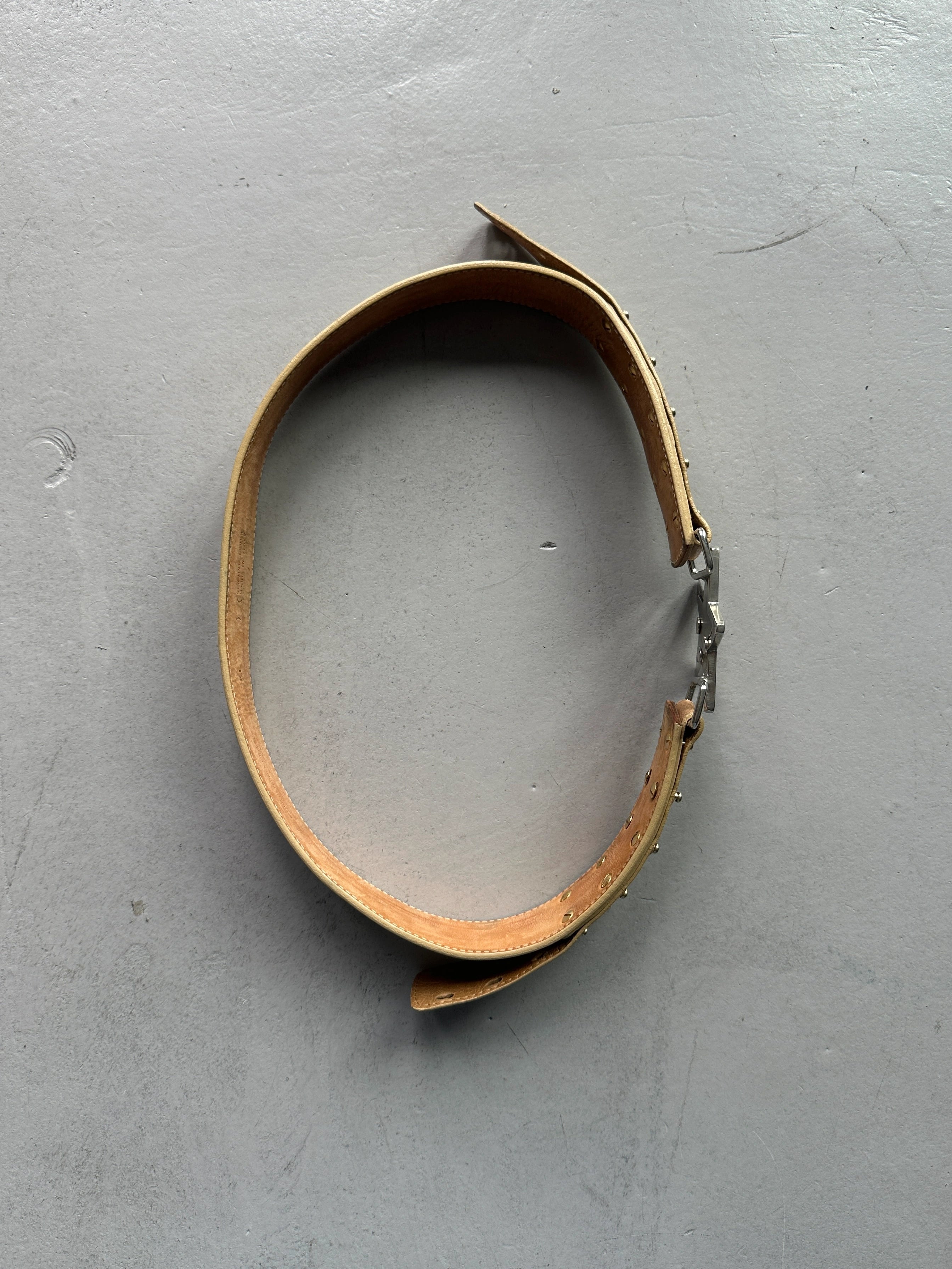 ANDREW MACKENZIE - 2000s STAR BUCKLE LOGO LEATHER BELT